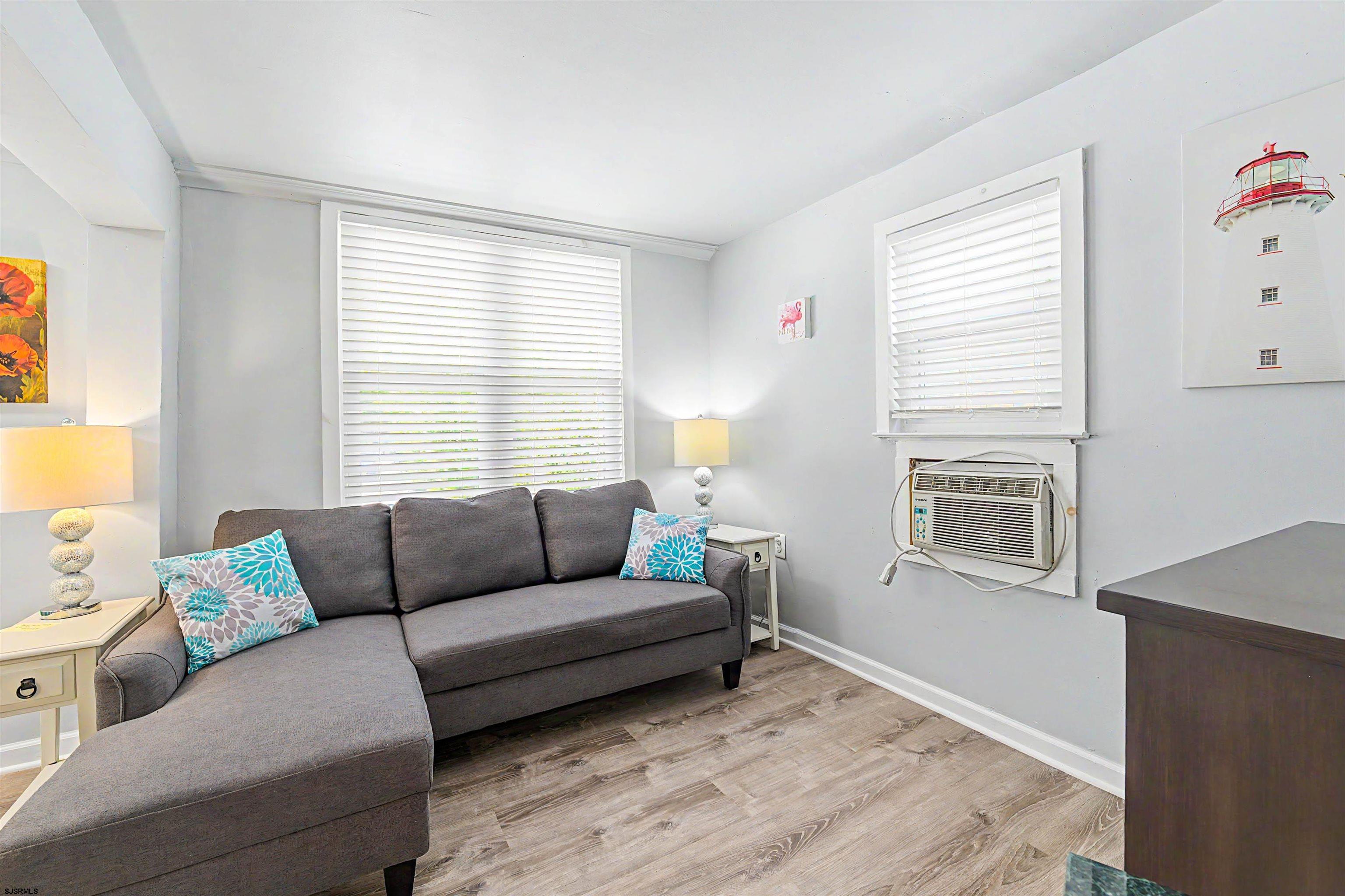 112 E Pierson Avenue Somers Point NJ 08244