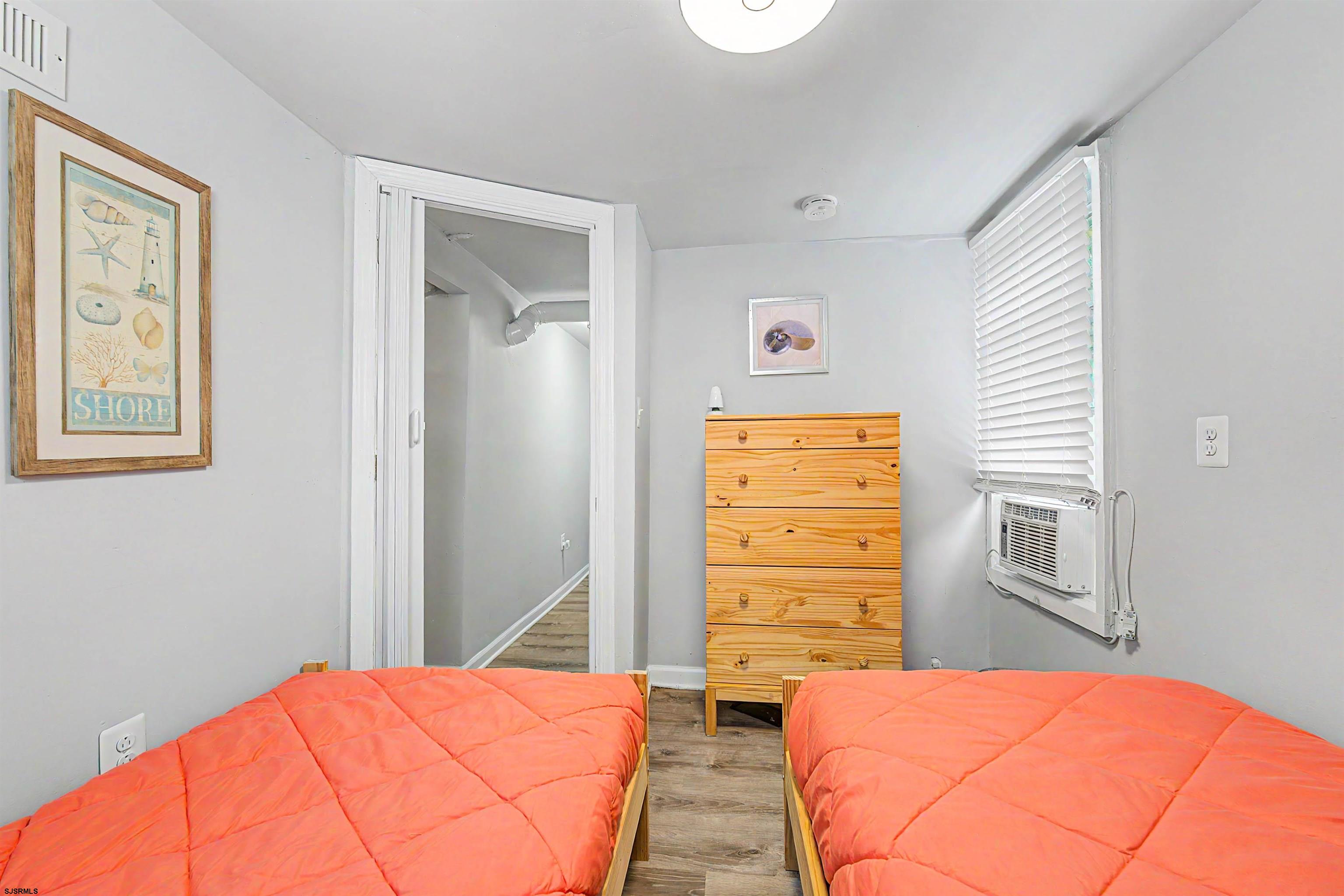 112 E Pierson Avenue Somers Point NJ 08244
