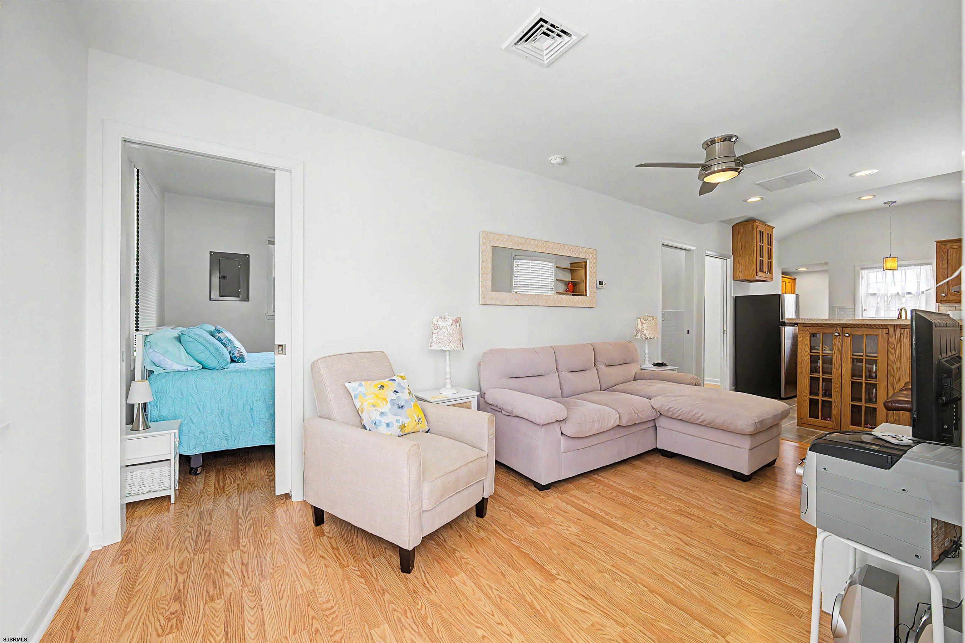 112 E Pierson Avenue Somers Point NJ 08244