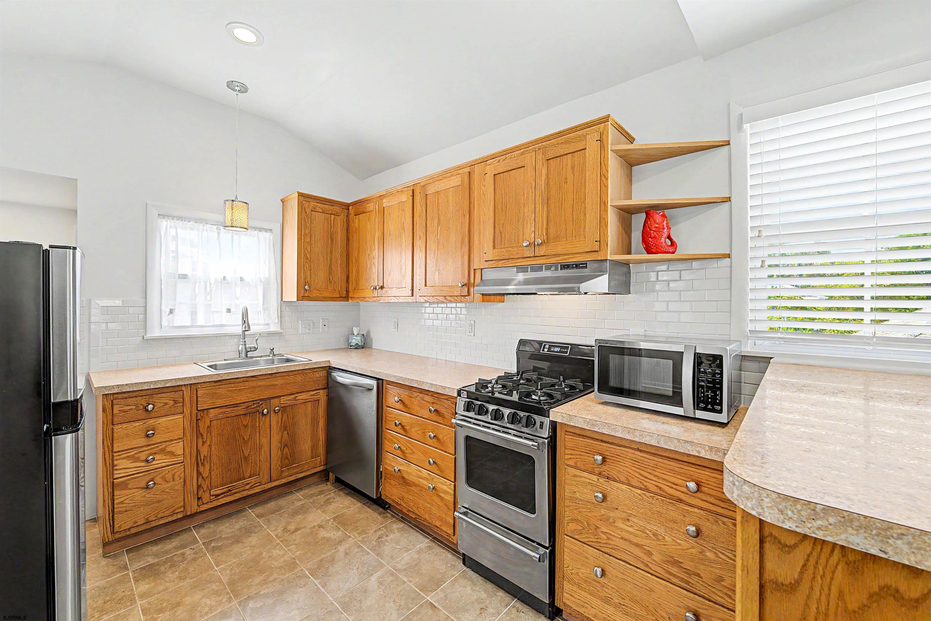 112 E Pierson Avenue Somers Point NJ 08244