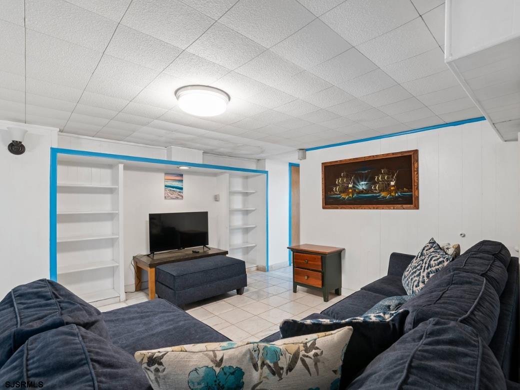 112 S Raleigh Avenue Atlantic City NJ 08401