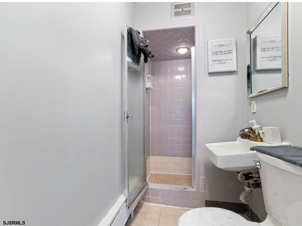 112 S Raleigh Avenue Atlantic City NJ 08401