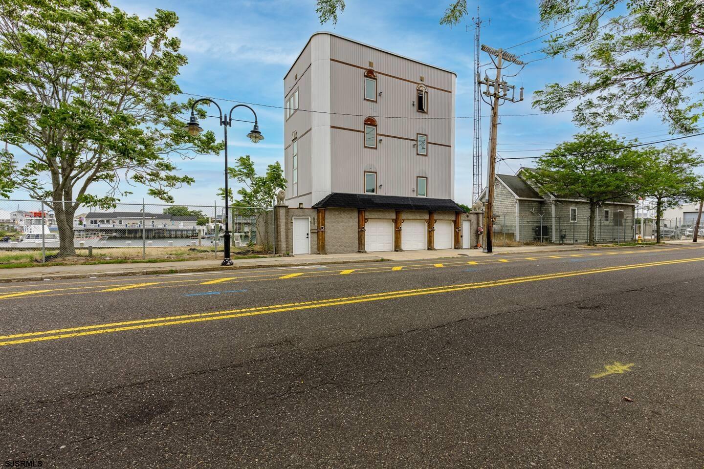 555 N Maryland Avenue Atlantic City NJ 08401