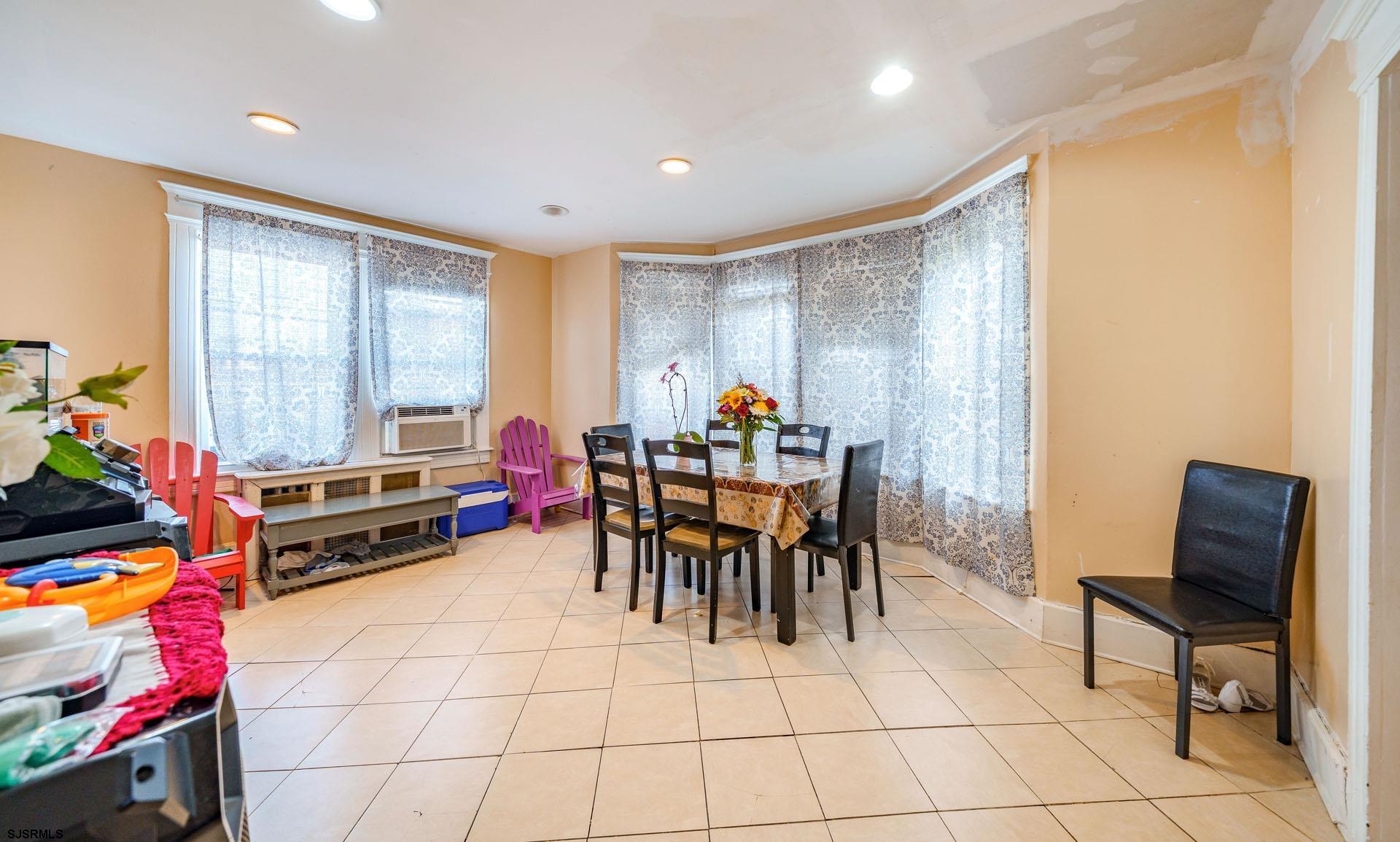 65 N Laclede Place Atlantic City NJ 08401