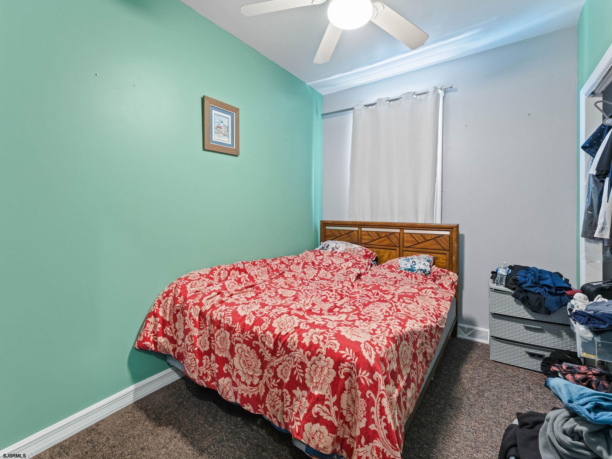 238-240 W Wildwood Avenue Wildwood NJ 08260