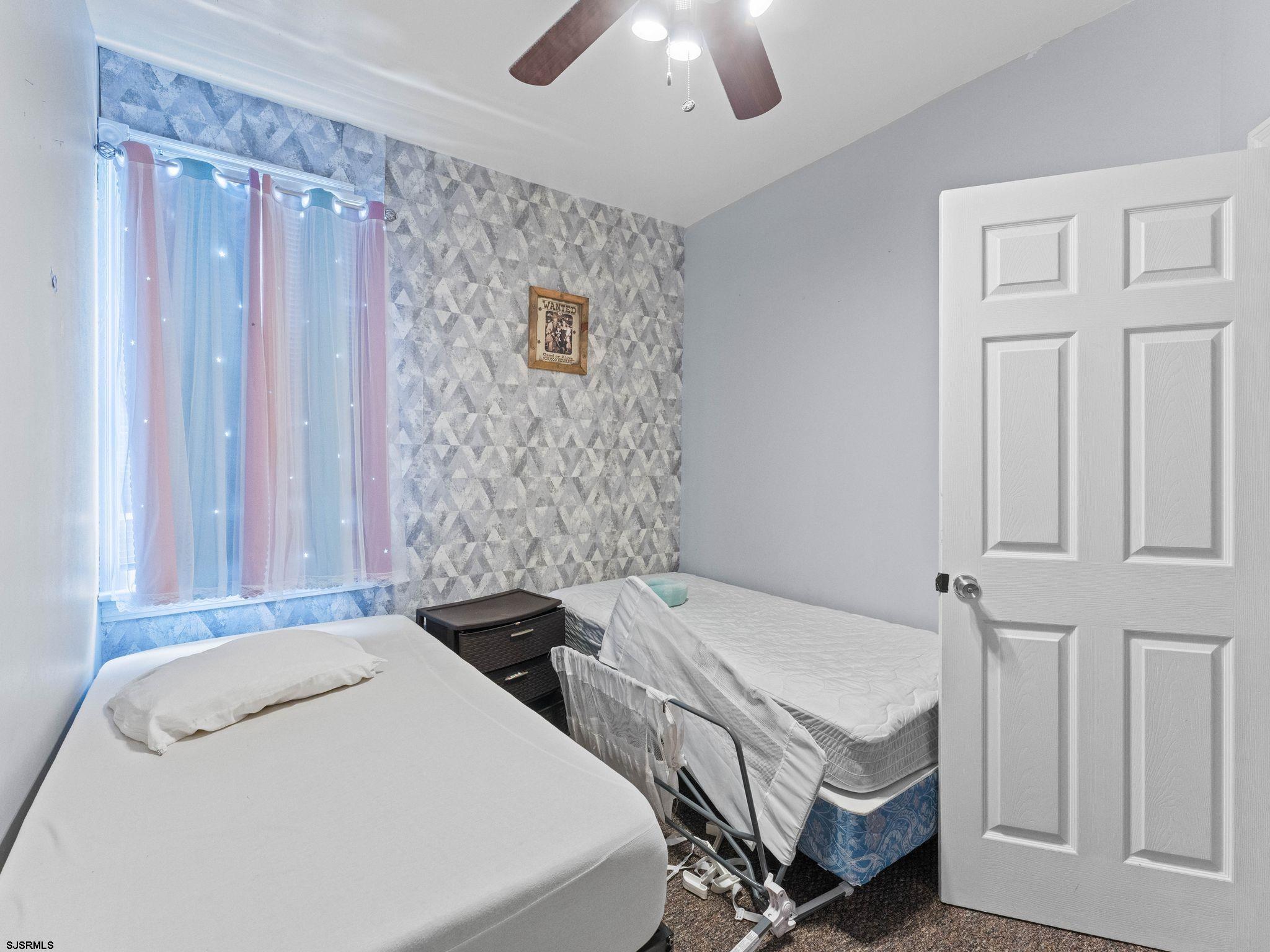 238-240 W Wildwood Avenue Wildwood NJ 08260