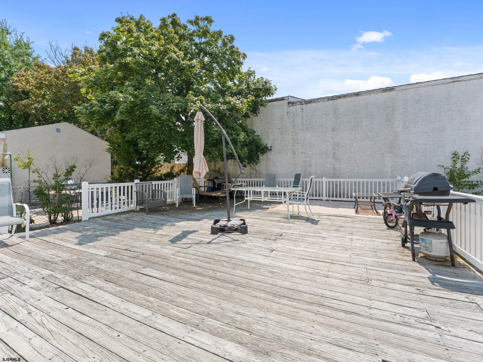 238-240 W Wildwood Avenue Wildwood NJ 08260