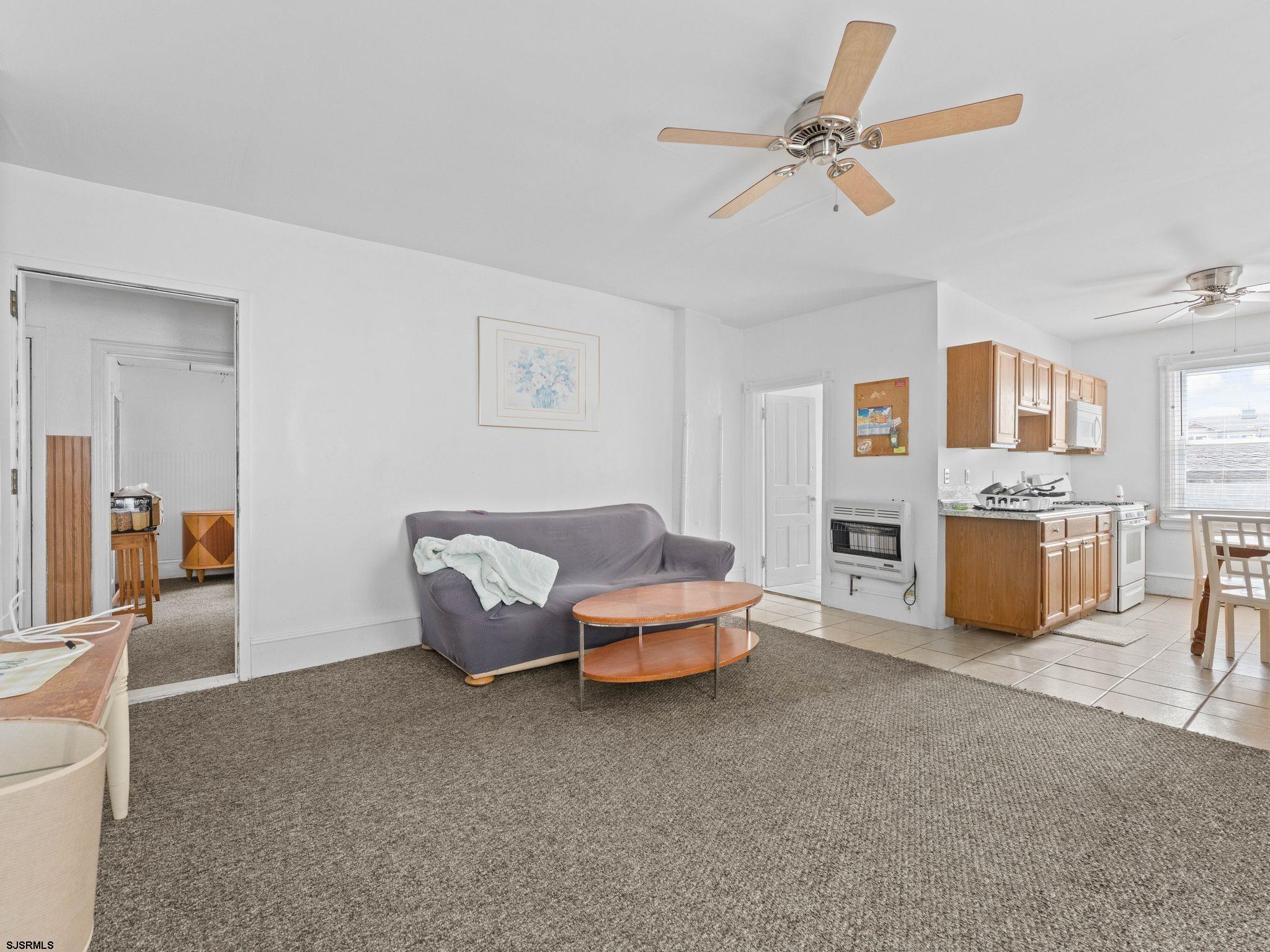 238-240 W Wildwood Avenue Wildwood NJ 08260