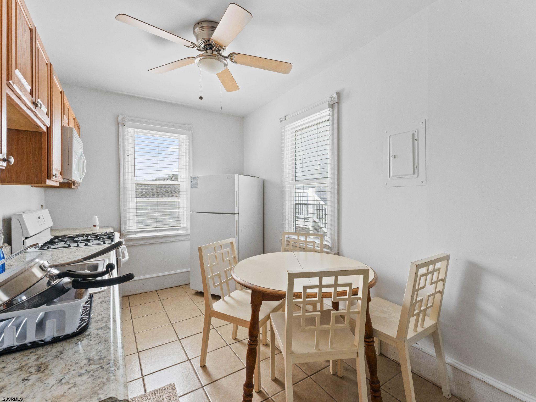 238-240 W Wildwood Avenue Wildwood NJ 08260