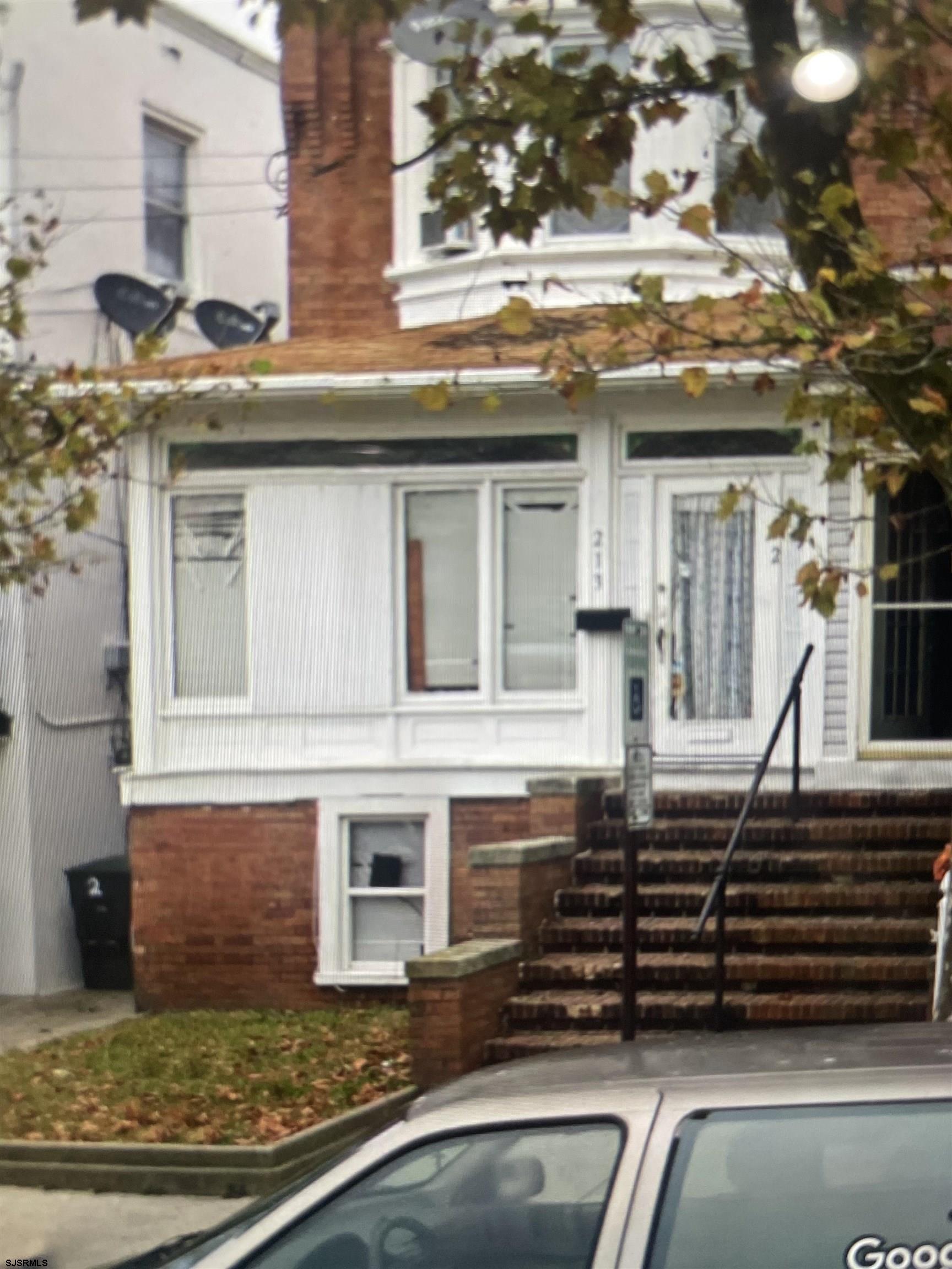 213 N Montpelier Avenue Atlantic City NJ 08401