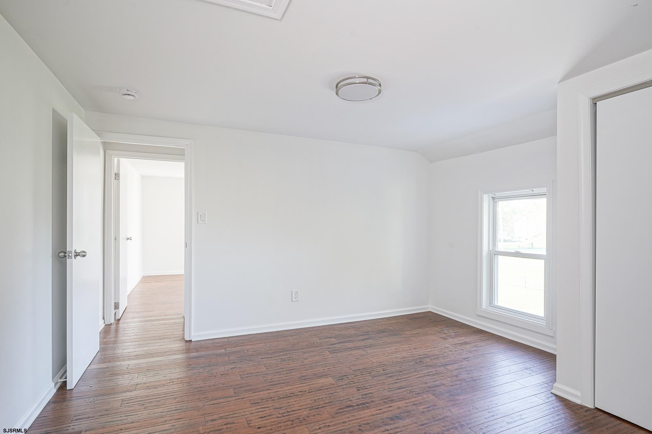 264 E Sherman Avenue Vineland NJ 08360