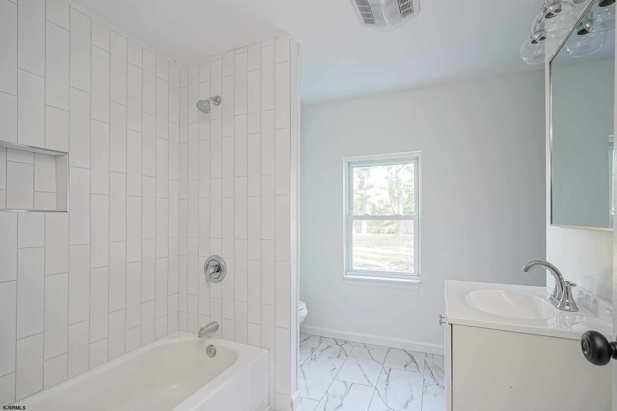 264 E Sherman Avenue Vineland NJ 08360