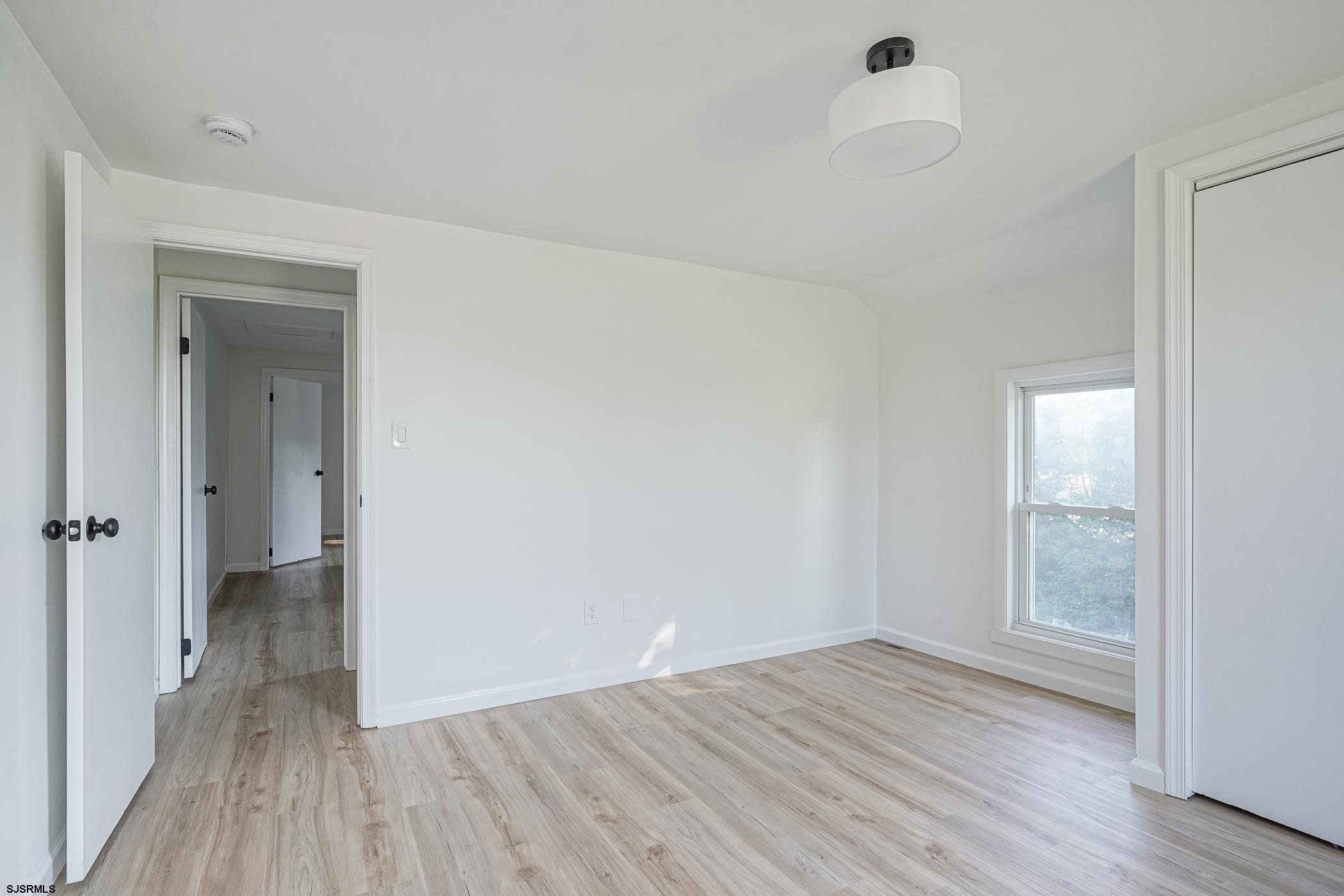 264 E Sherman Avenue Vineland NJ 08360