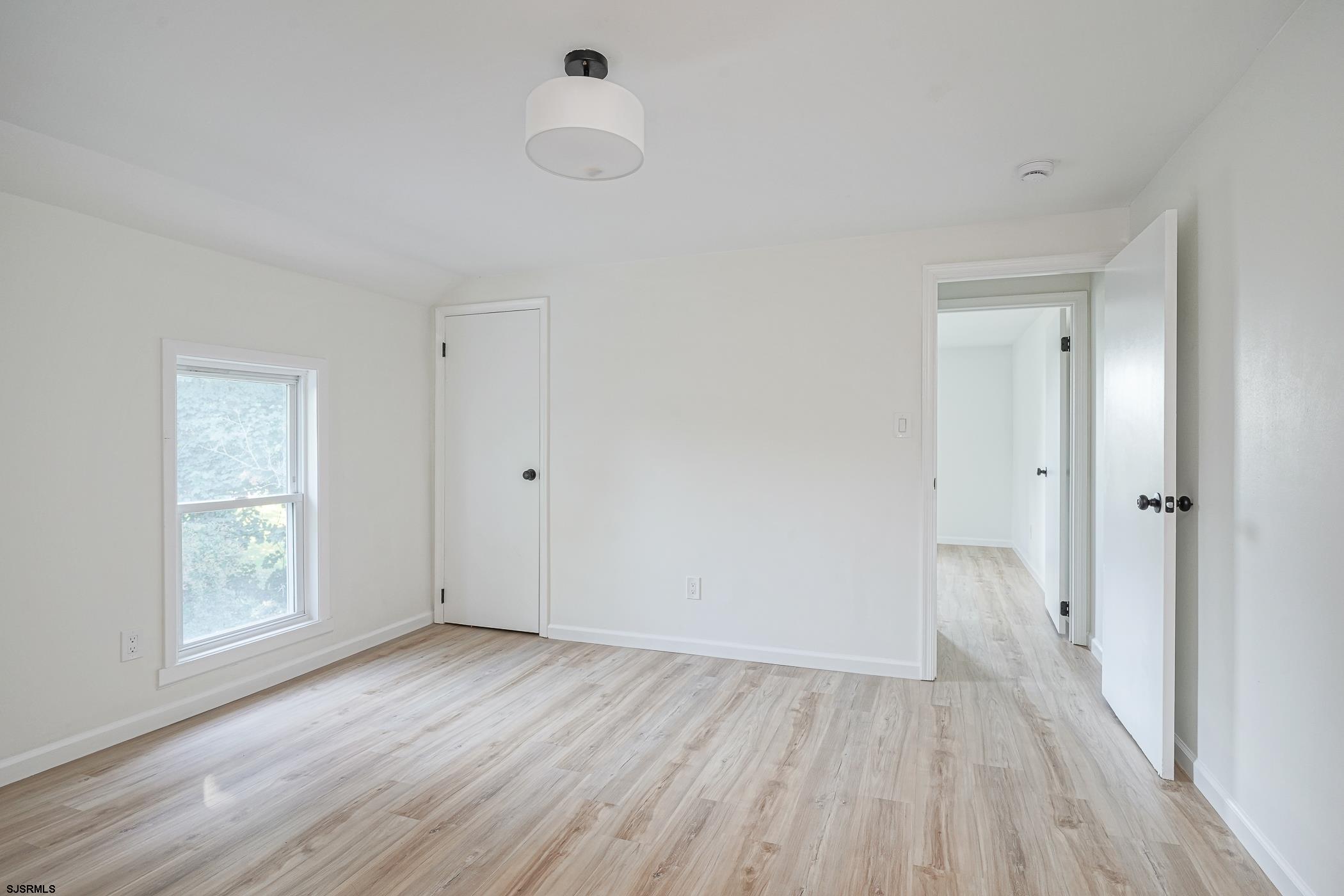 264 E Sherman Avenue Vineland NJ 08360