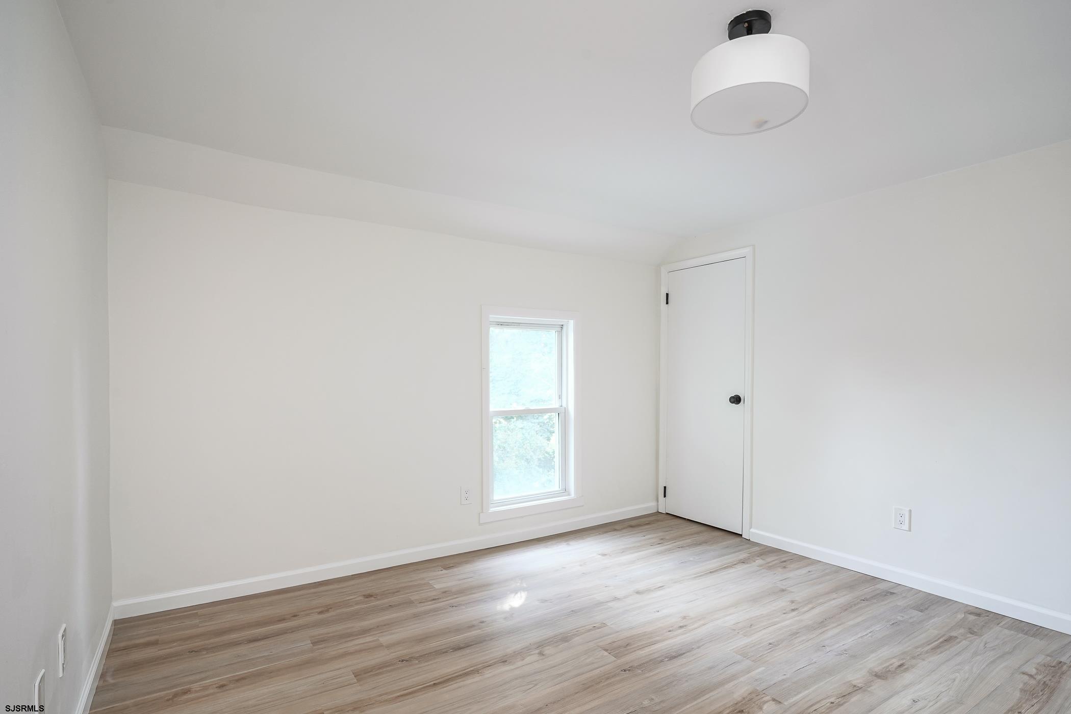 264 E Sherman Avenue Vineland NJ 08360