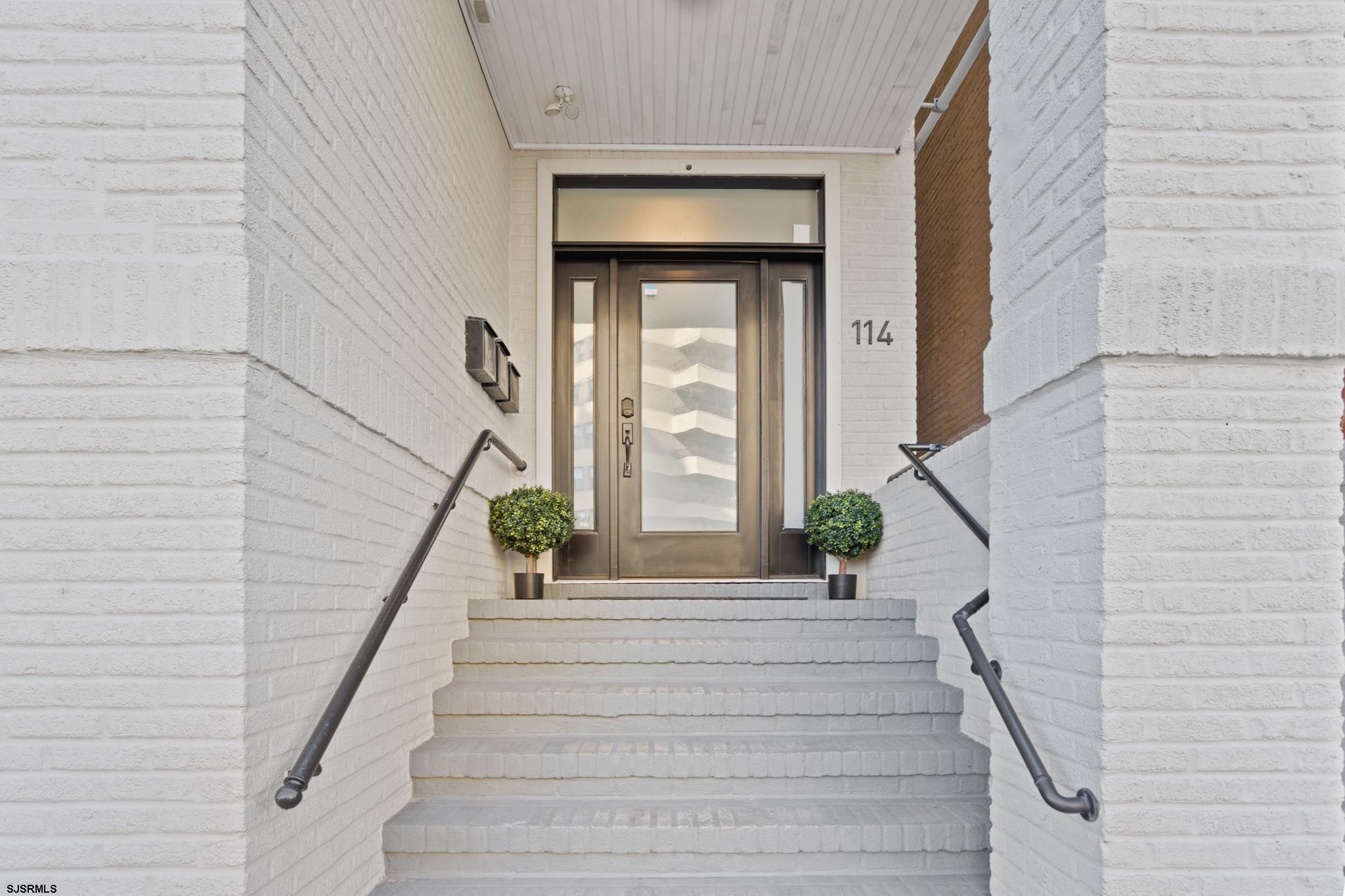 114 S Raleigh Avenue Atlantic City NJ 08401