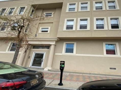 33 S North Carolina #102 Avenue Atlantic City NJ 08401
