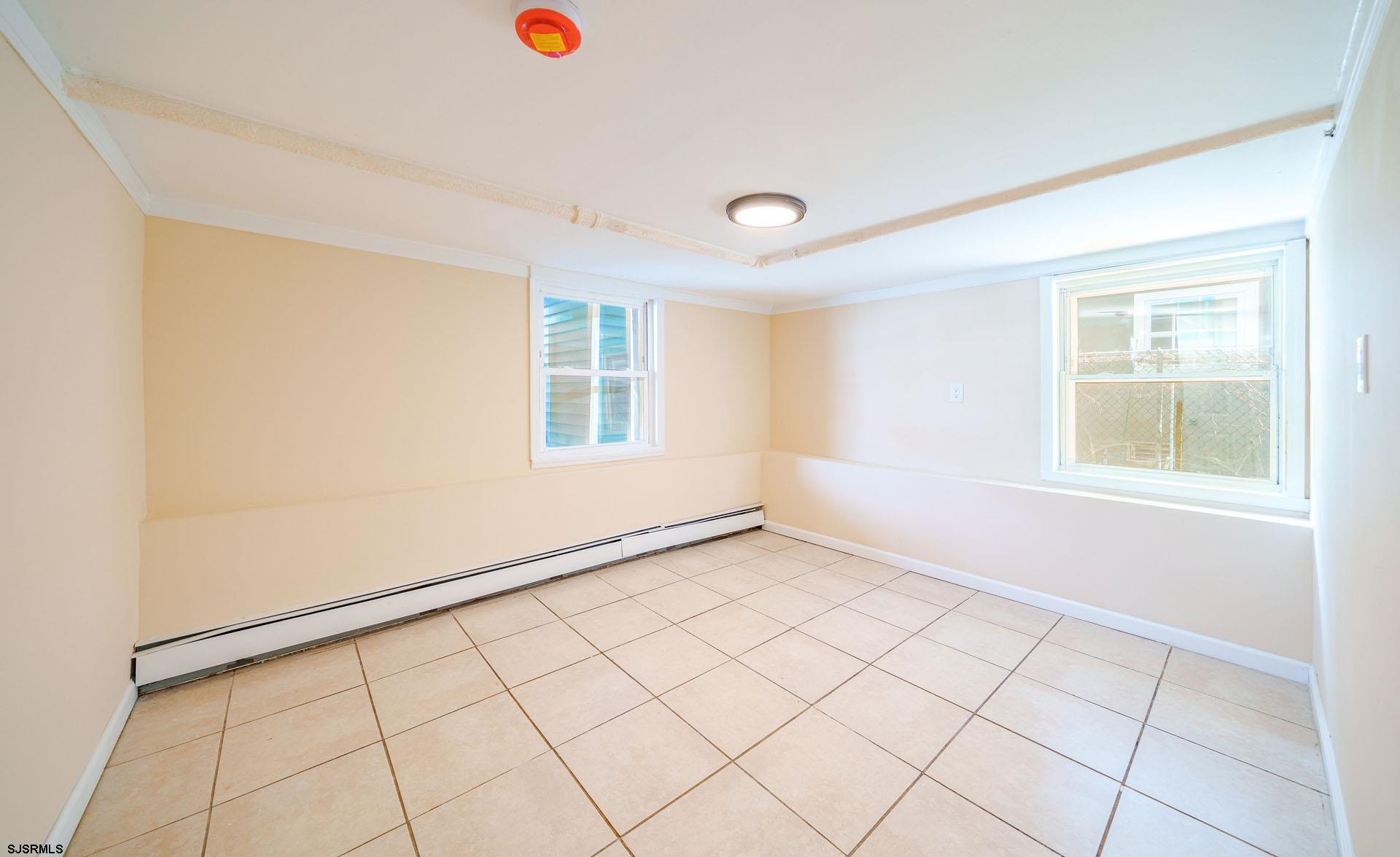65 N Laclede Place Atlantic City NJ 08401