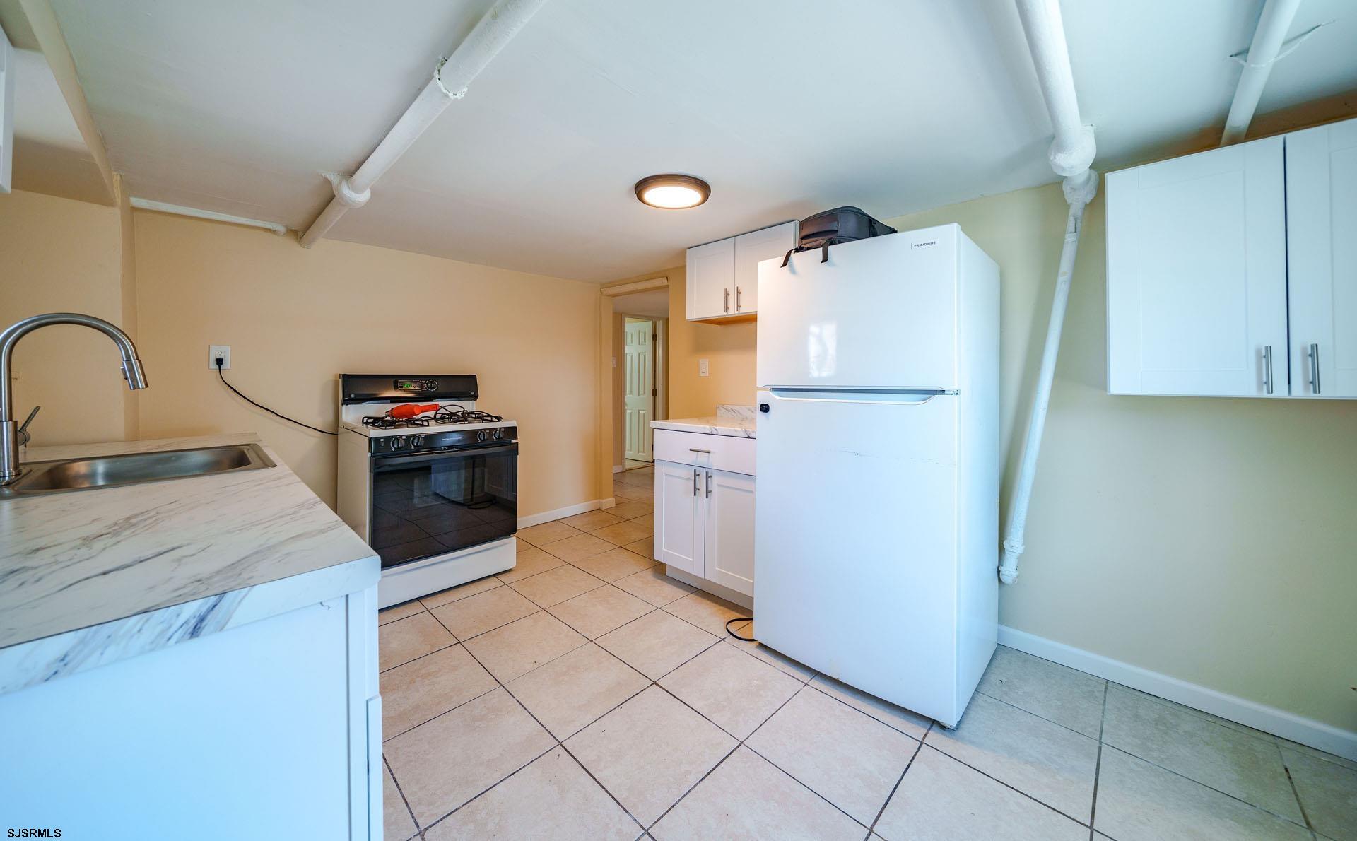 65 N Laclede Place Atlantic City NJ 08401