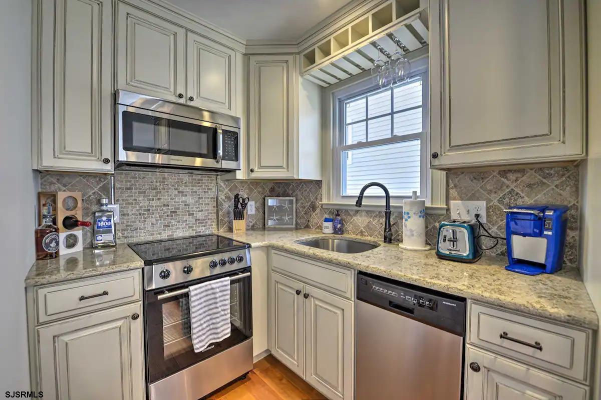 1106 E Evans Boulevard Brigantine NJ 08203