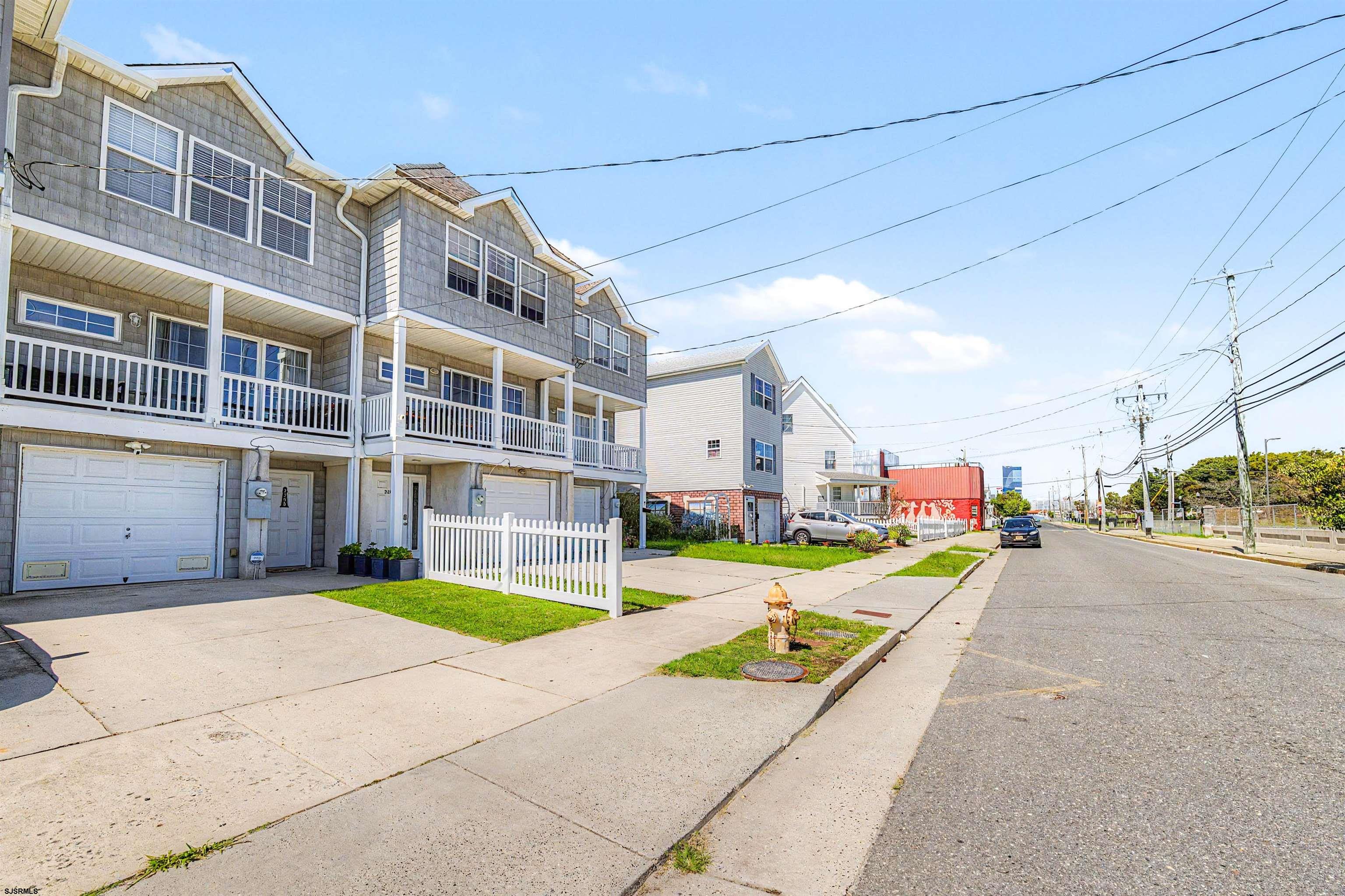 220 N Massachusetts Avenue Atlantic City NJ 08401