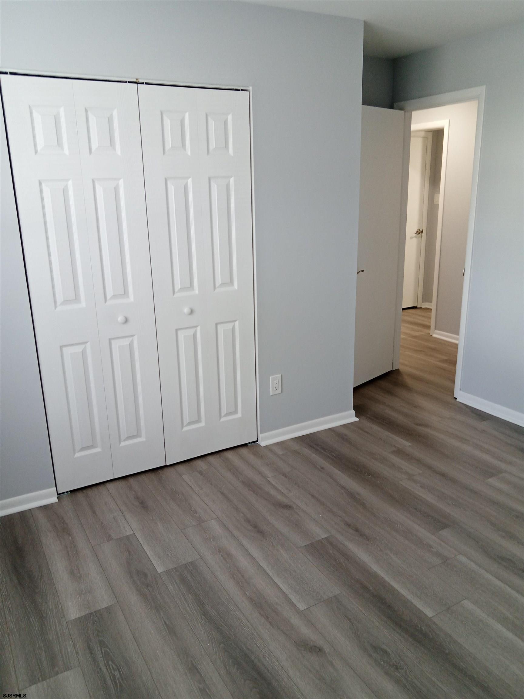 301 London Court 1 Egg Harbor Township NJ 08234
