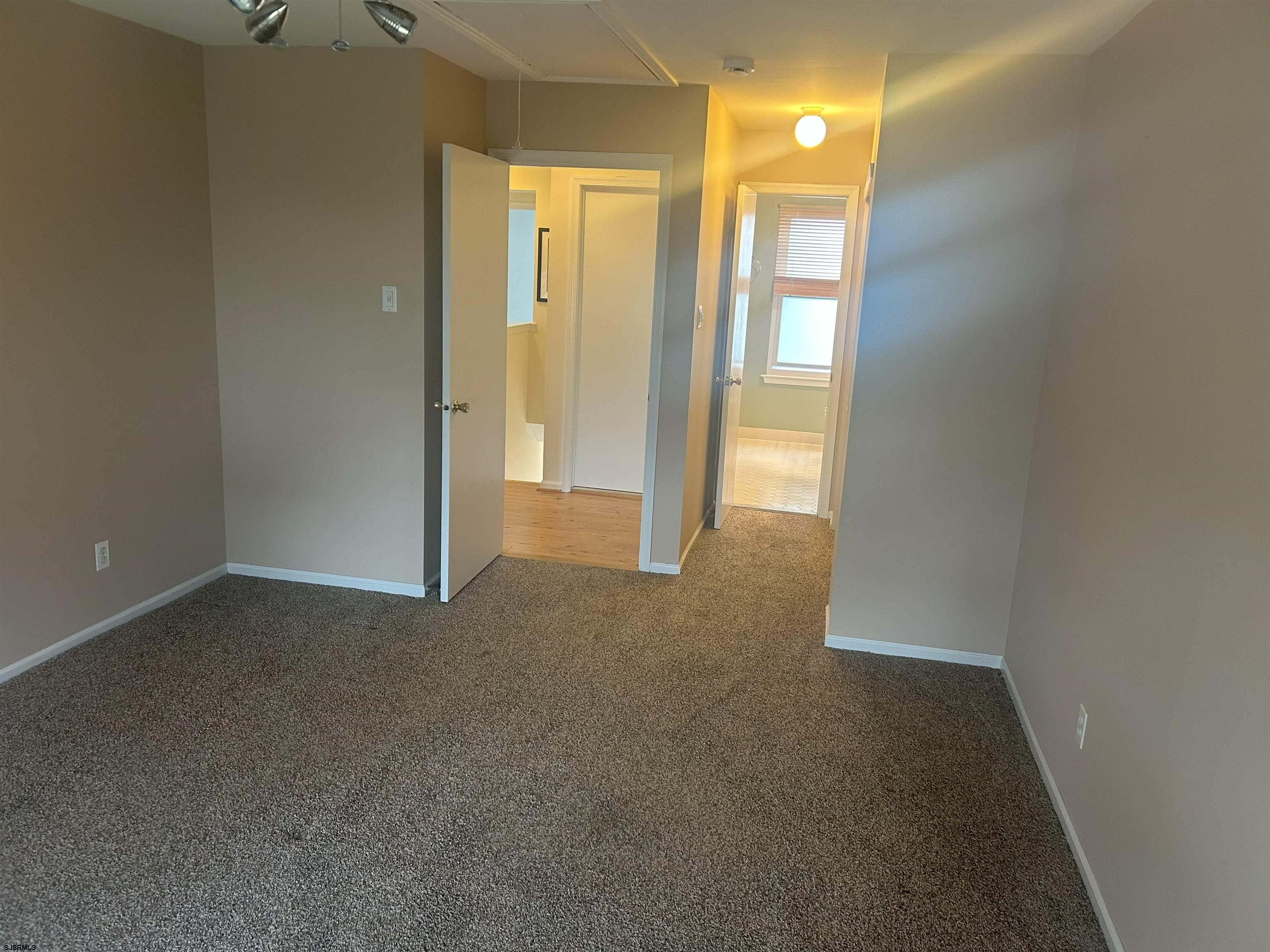 858 E Fishers Creek Road Smithville NJ 08205