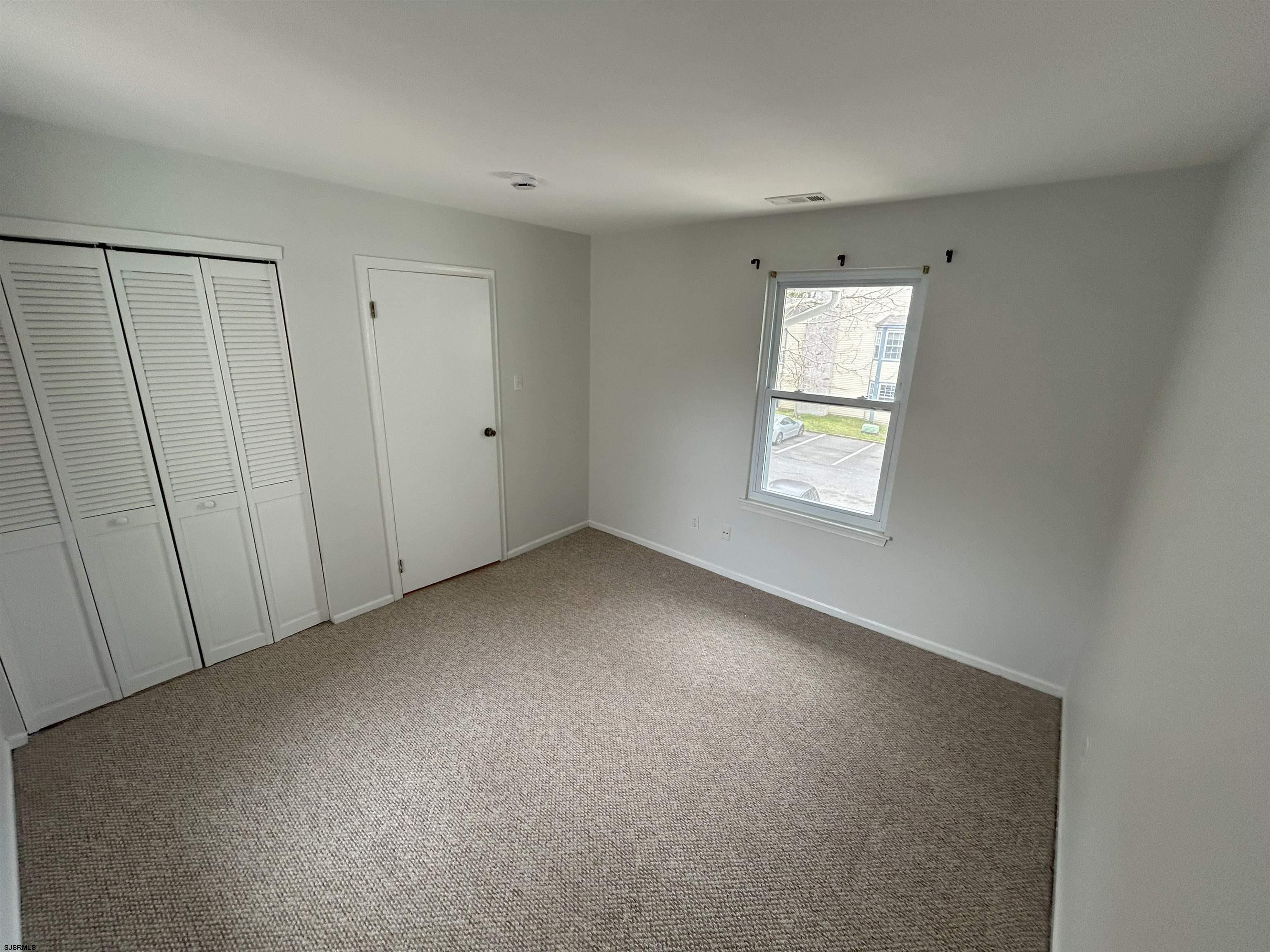 858 E Fishers Creek Road Smithville NJ 08205