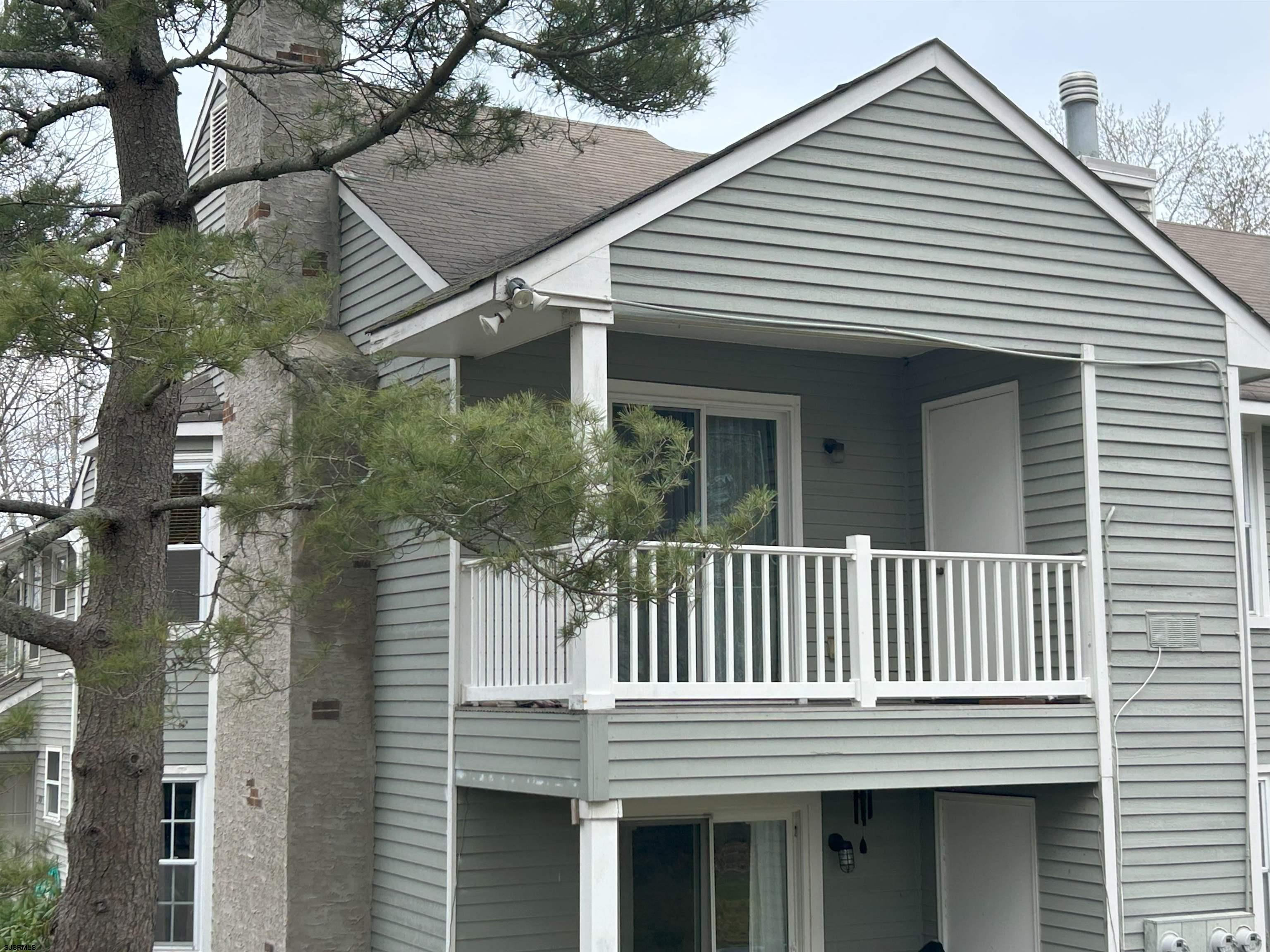 858 E Fishers Creek Road Smithville NJ 08205