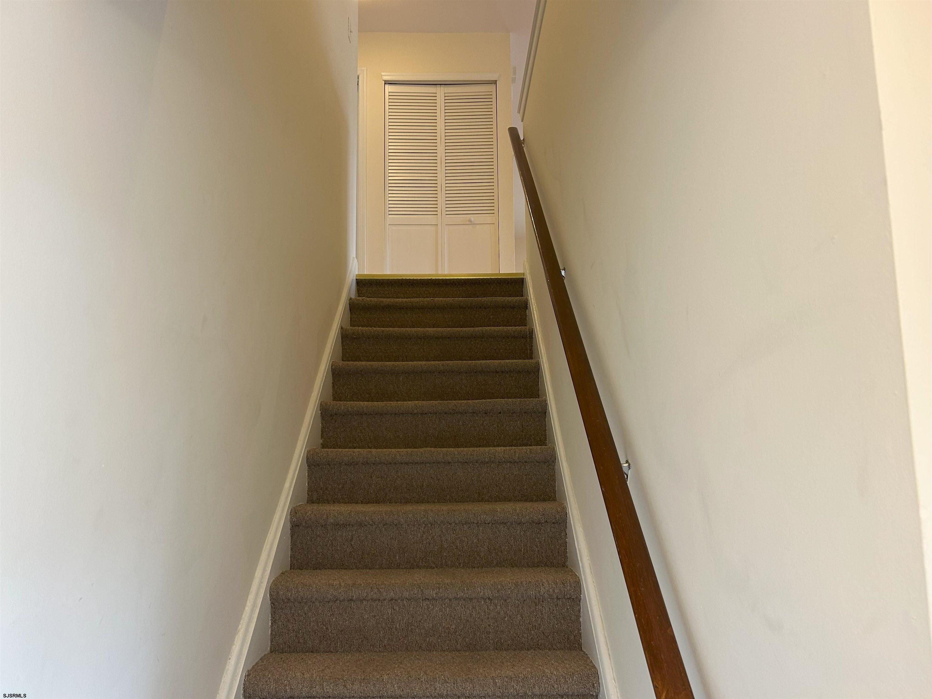 858 E Fishers Creek Road Smithville NJ 08205