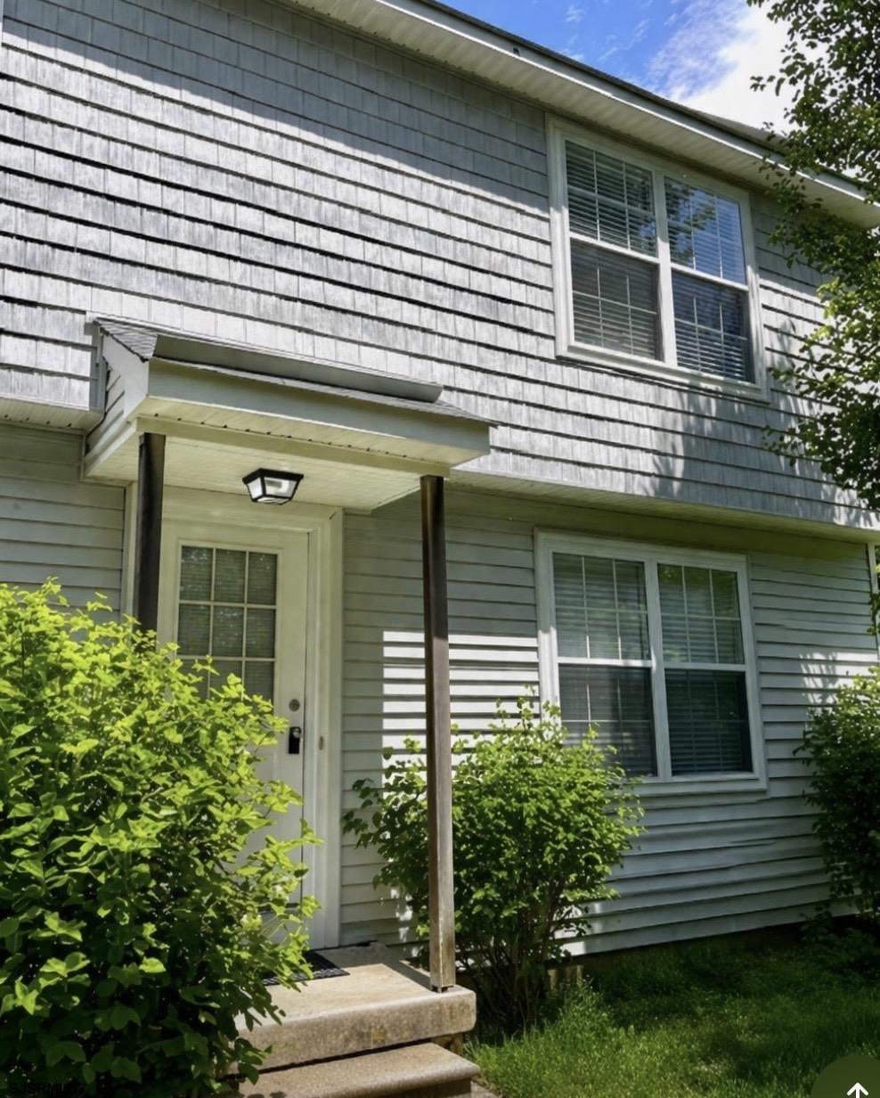 27 Oyster Bay Absecon NJ 08201