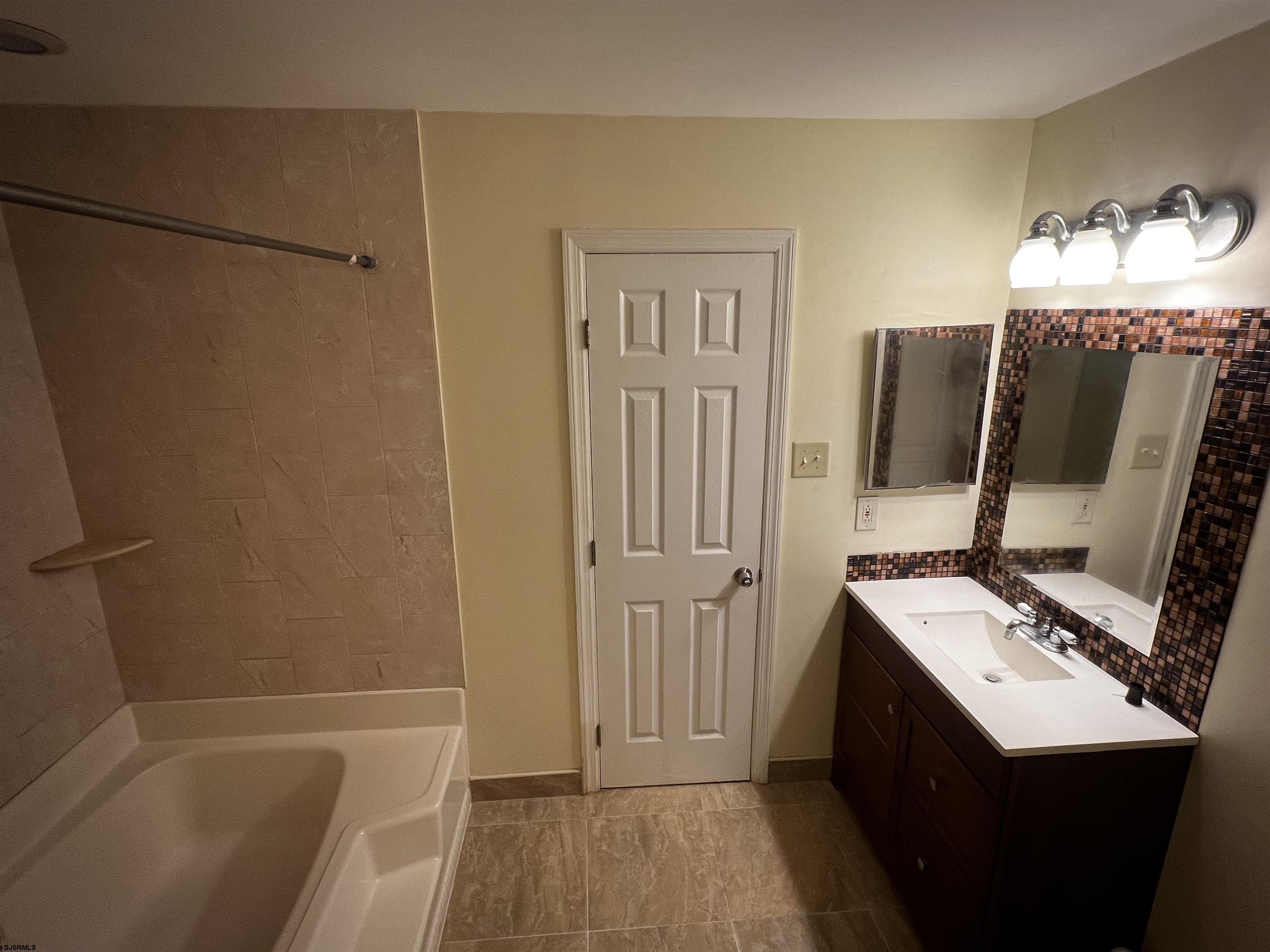 34 Cambridge Townhouse Drive Egg Harbor Township NJ 08234