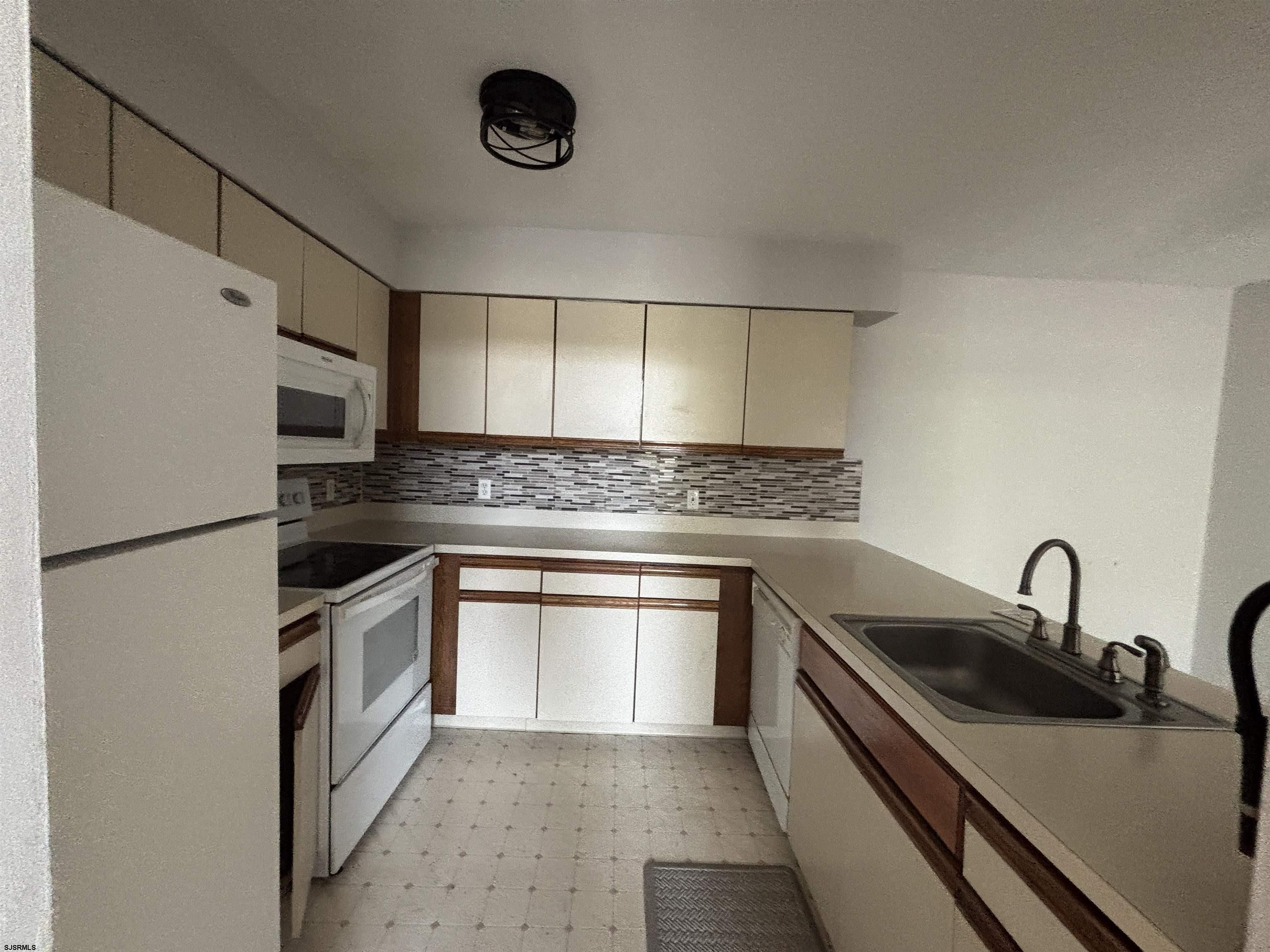 42 Heather Croft Egg Harbor Township NJ 08234