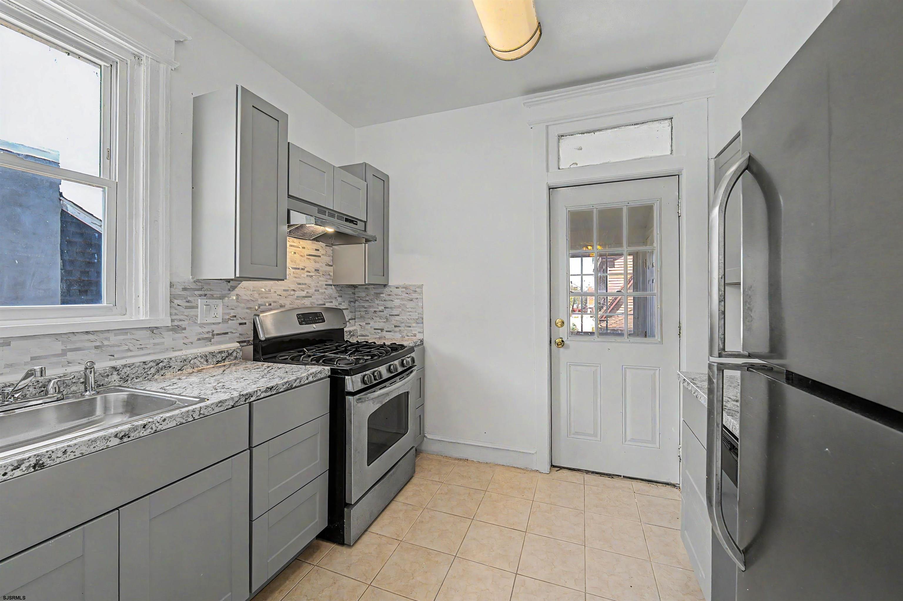 121 N Kingston Avenue Atlantic City NJ 08401