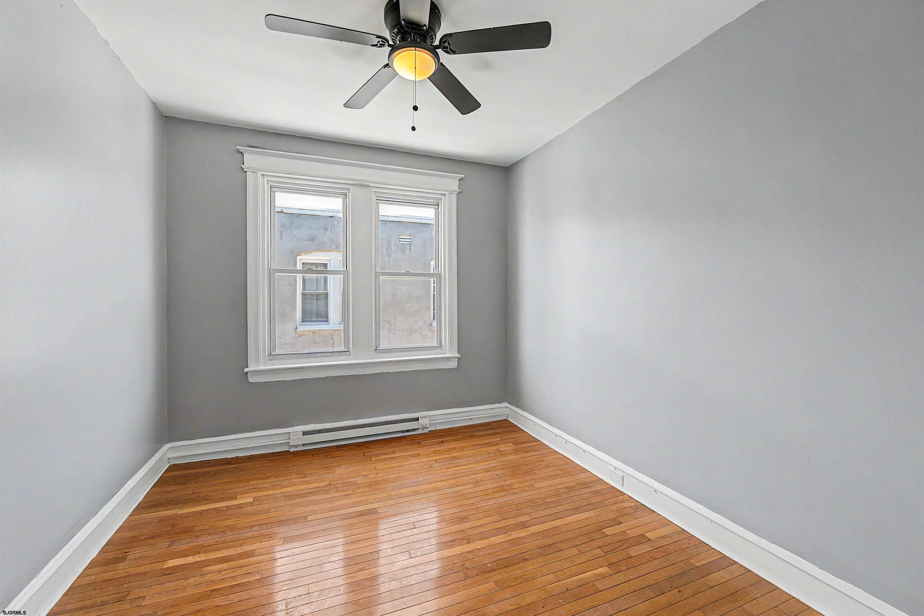 121 N Kingston Avenue Atlantic City NJ 08401