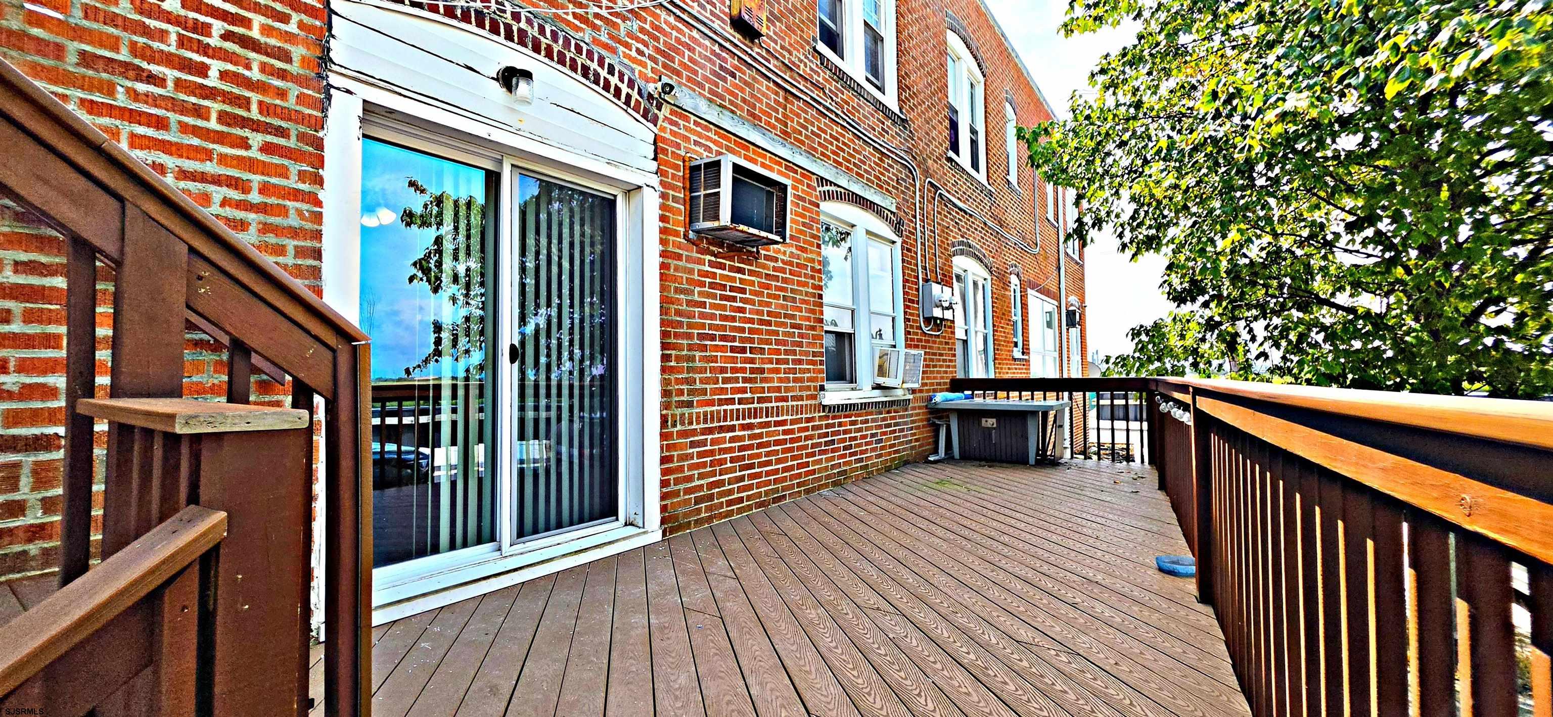 125 N Kingston Avenue Atlantic City NJ 08401-2445