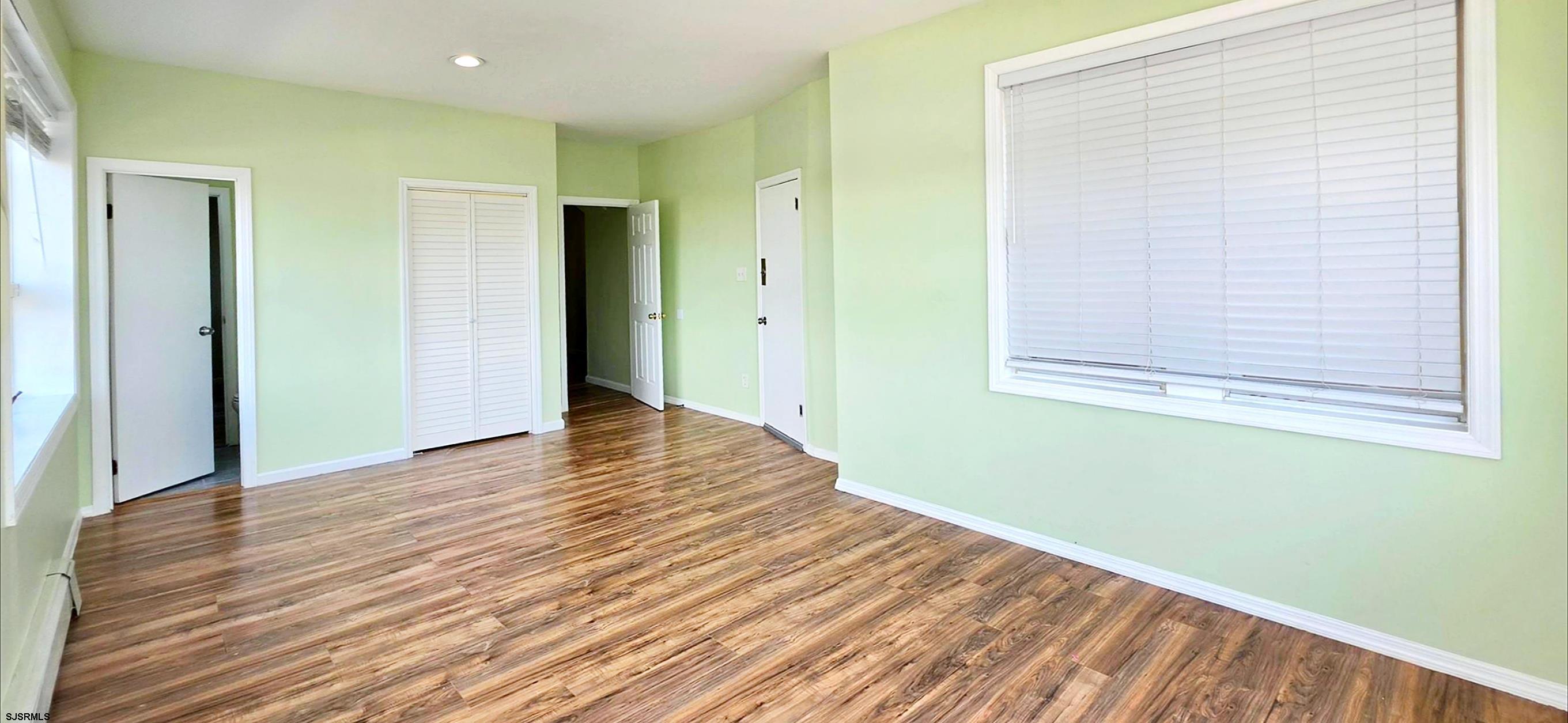 125 N Kingston Avenue Atlantic City NJ 08401-2445