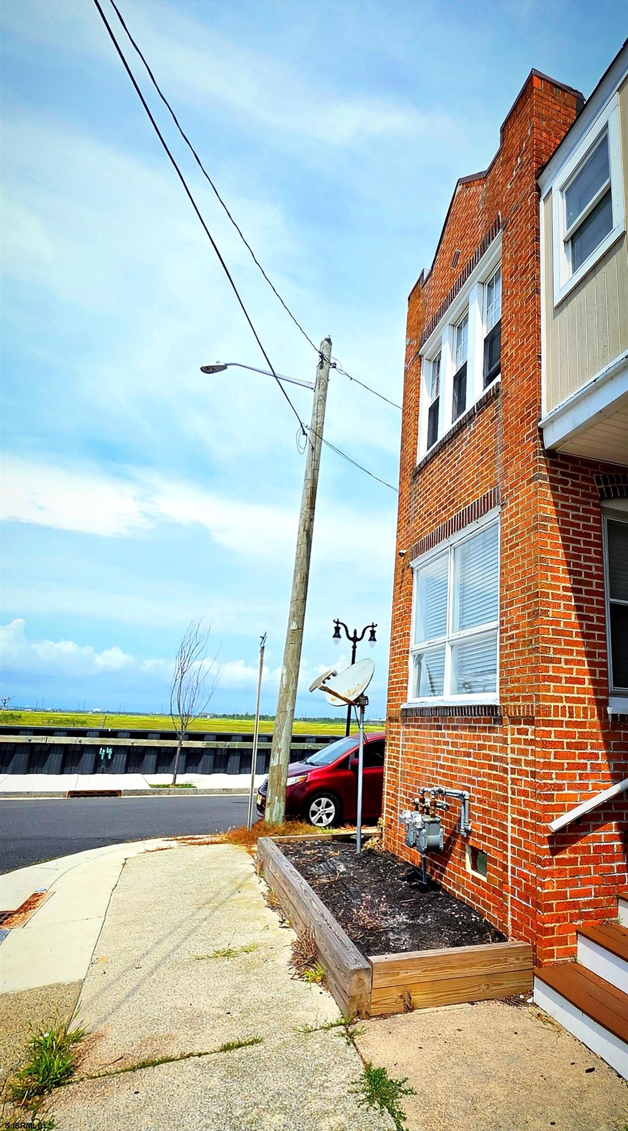 125 N Kingston Avenue Atlantic City NJ 08401-2445