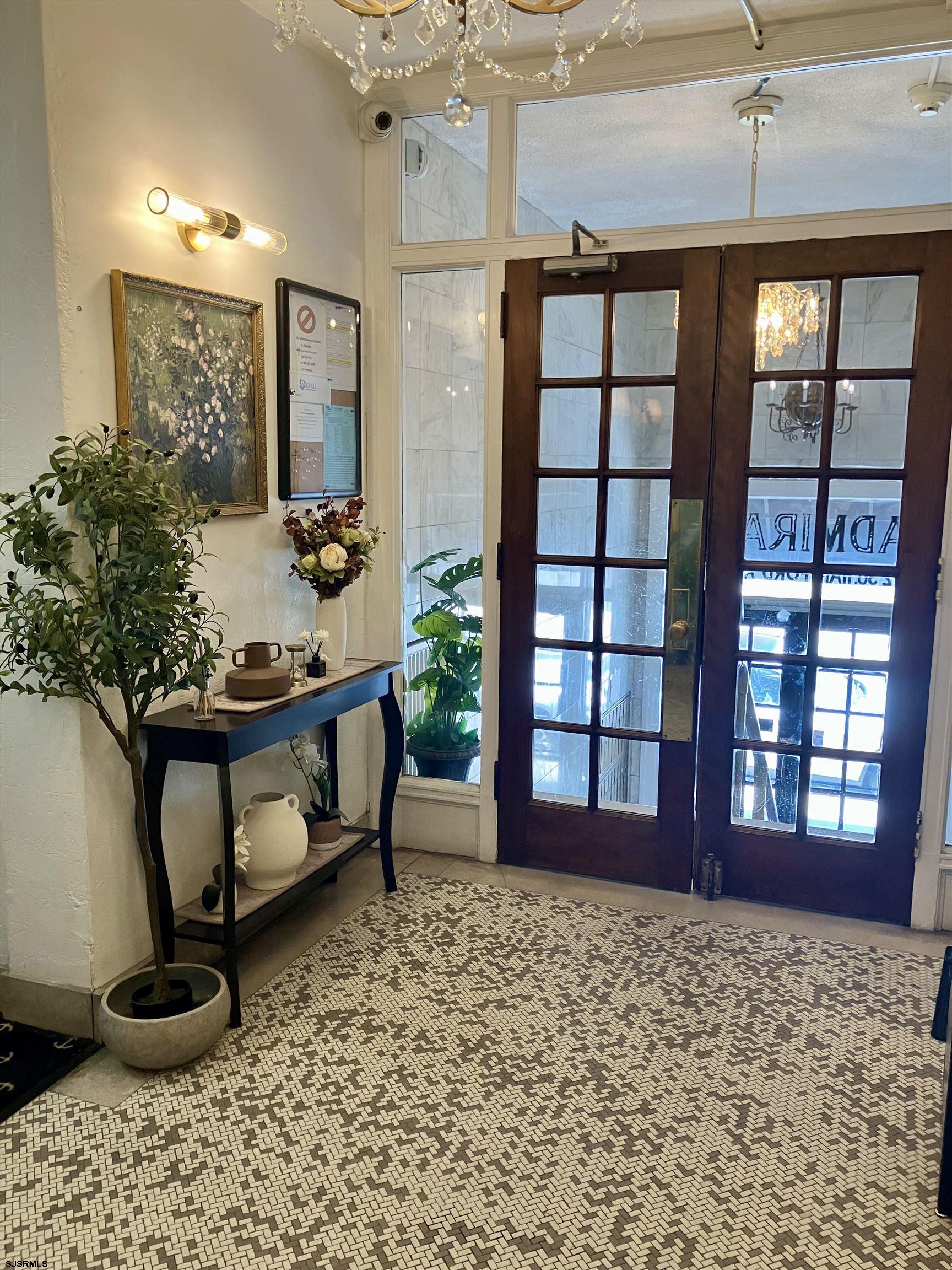 2 S Hartford Avenue Atlantic City NJ 08401