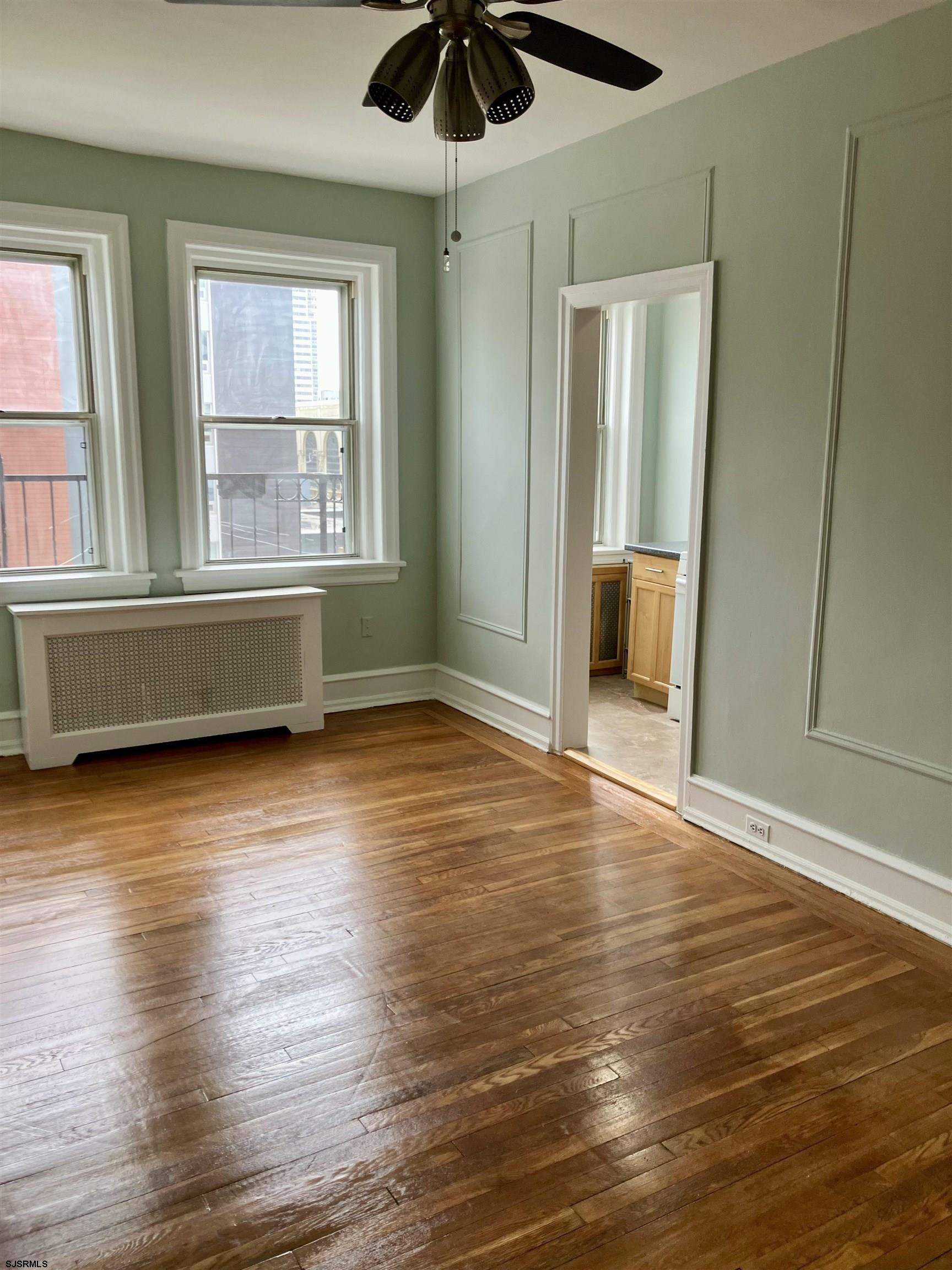2 S Hartford Avenue Atlantic City NJ 08401