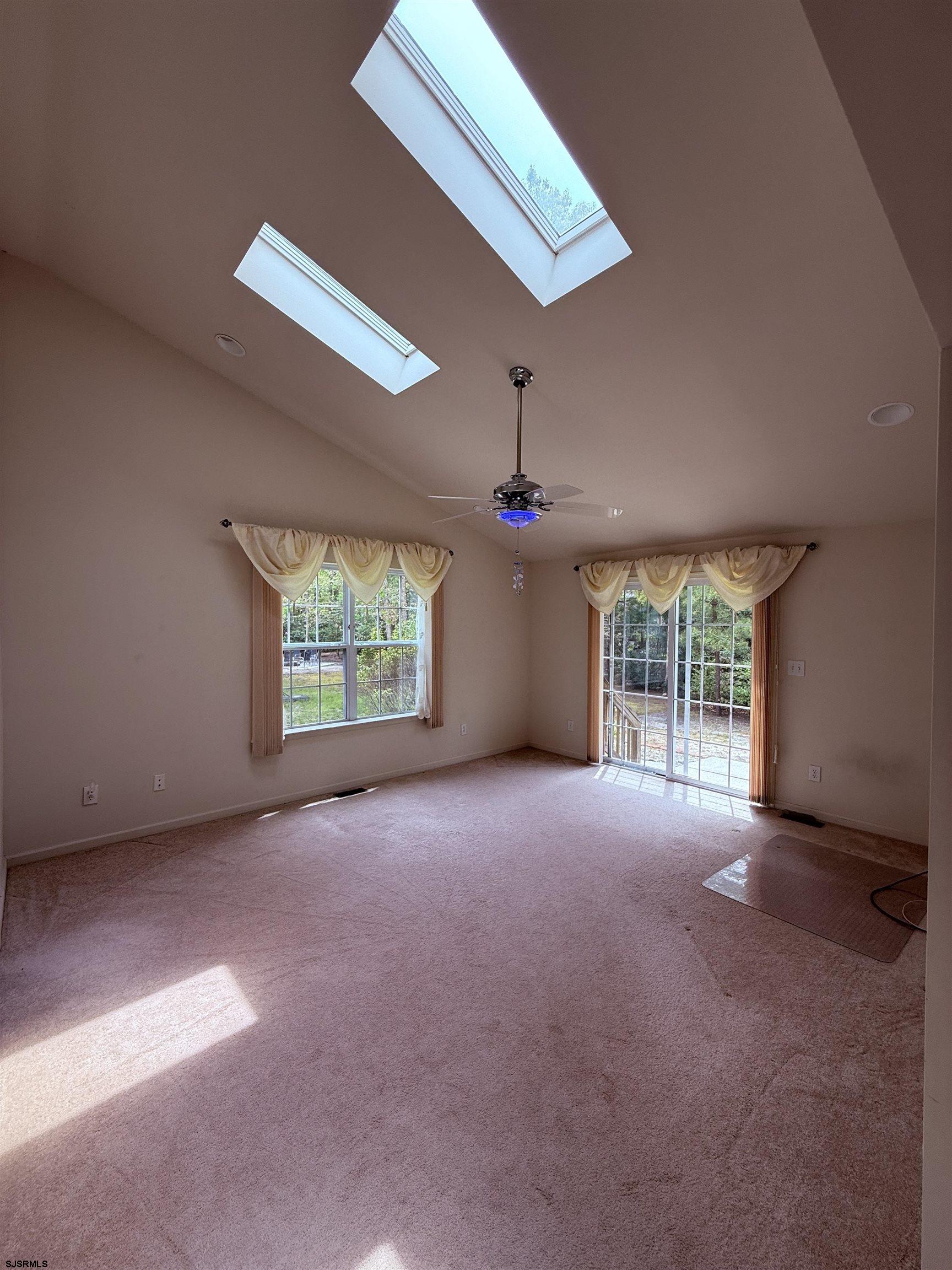 2 Club House Lane Hamilton Township NJ 08330