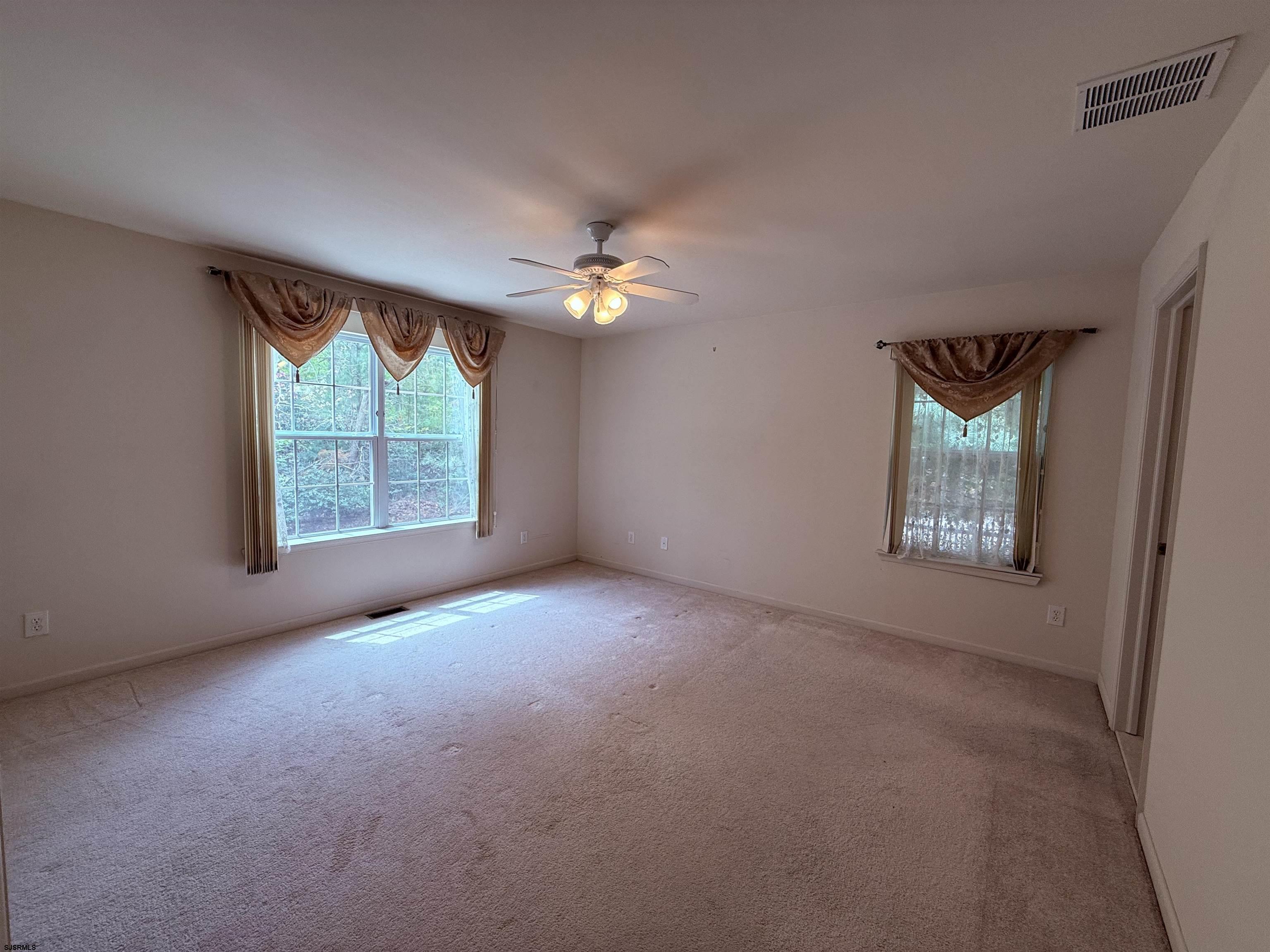 2 Club House Lane Hamilton Township NJ 08330