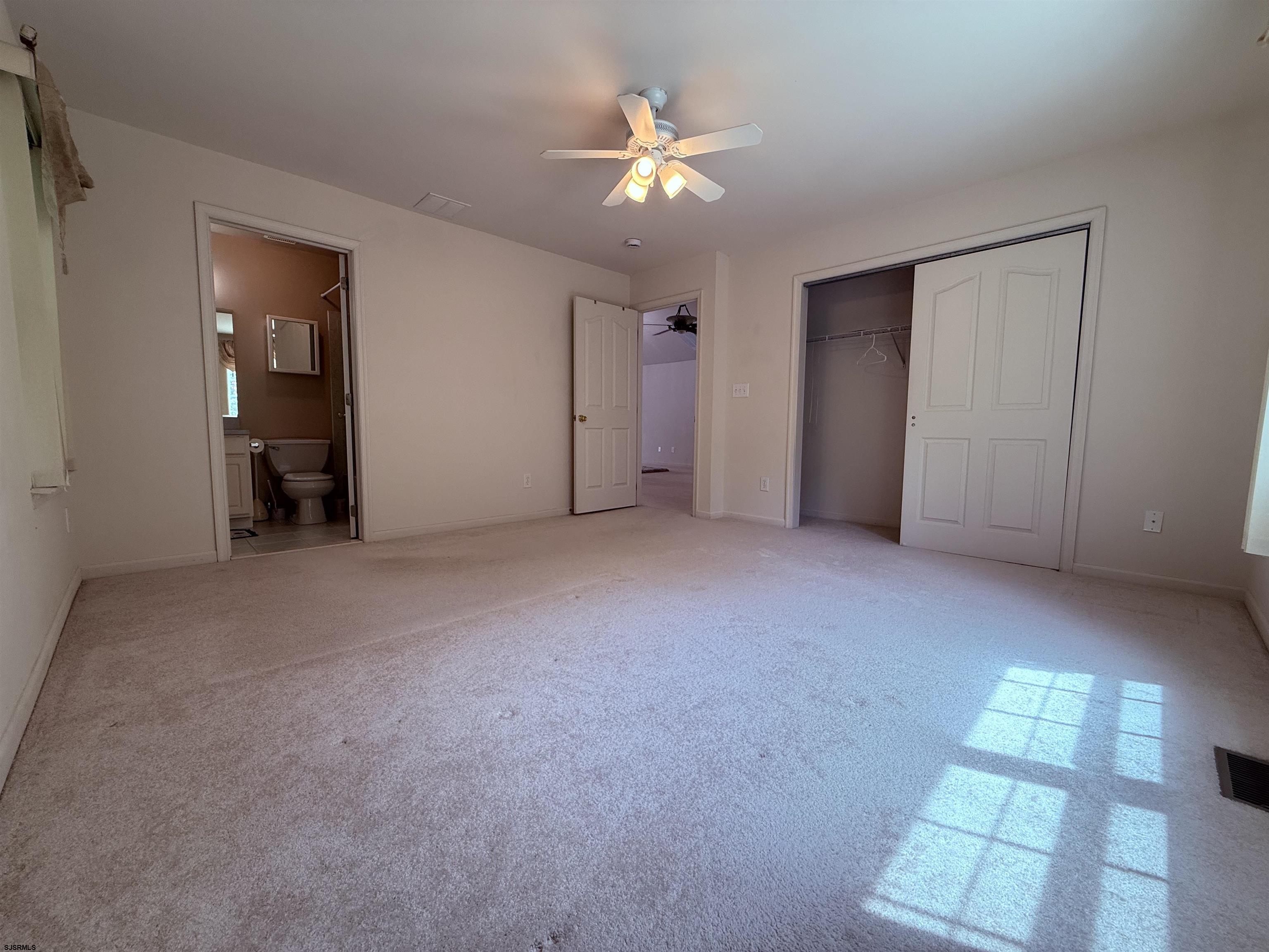 2 Club House Lane Hamilton Township NJ 08330