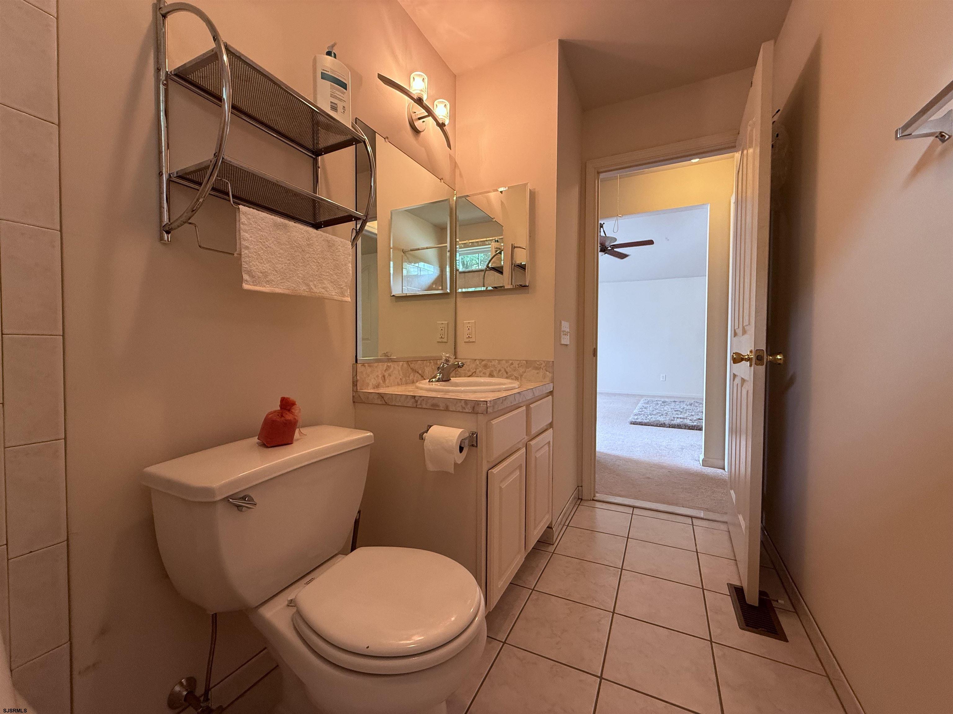 2 Club House Lane Hamilton Township NJ 08330
