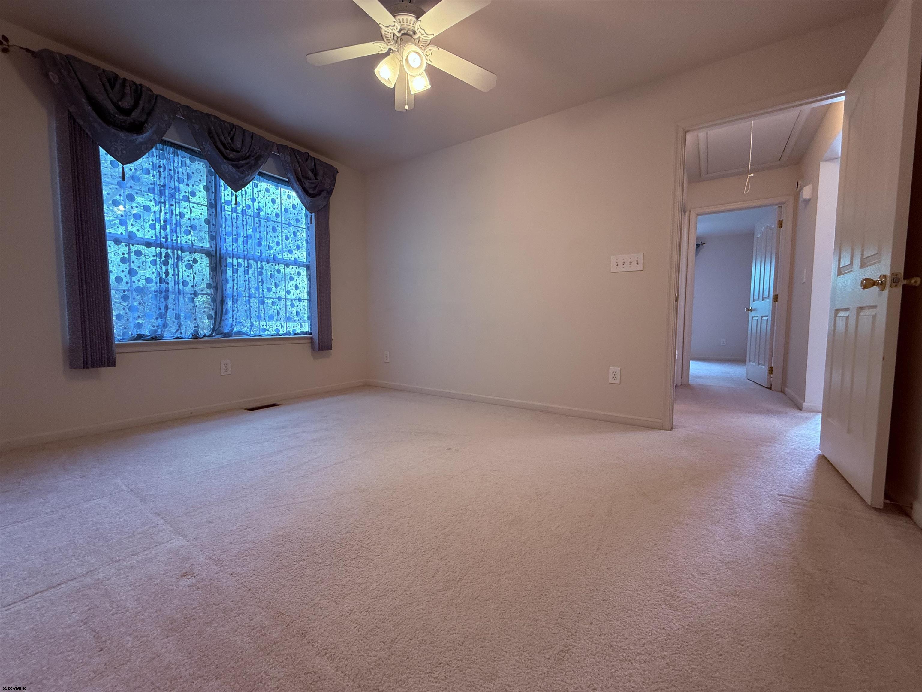 2 Club House Lane Hamilton Township NJ 08330