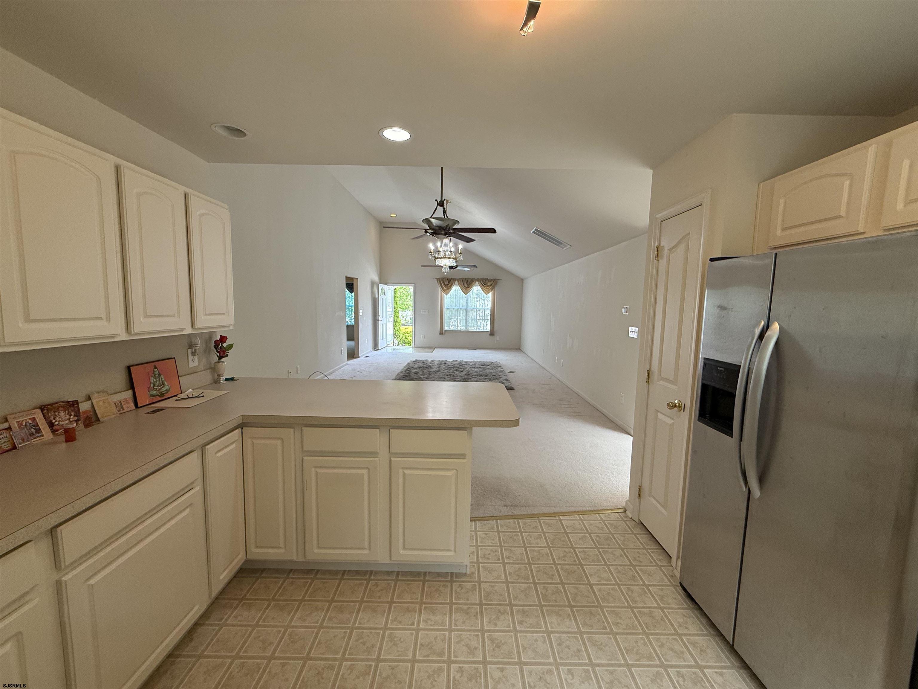 2 Club House Lane Hamilton Township NJ 08330