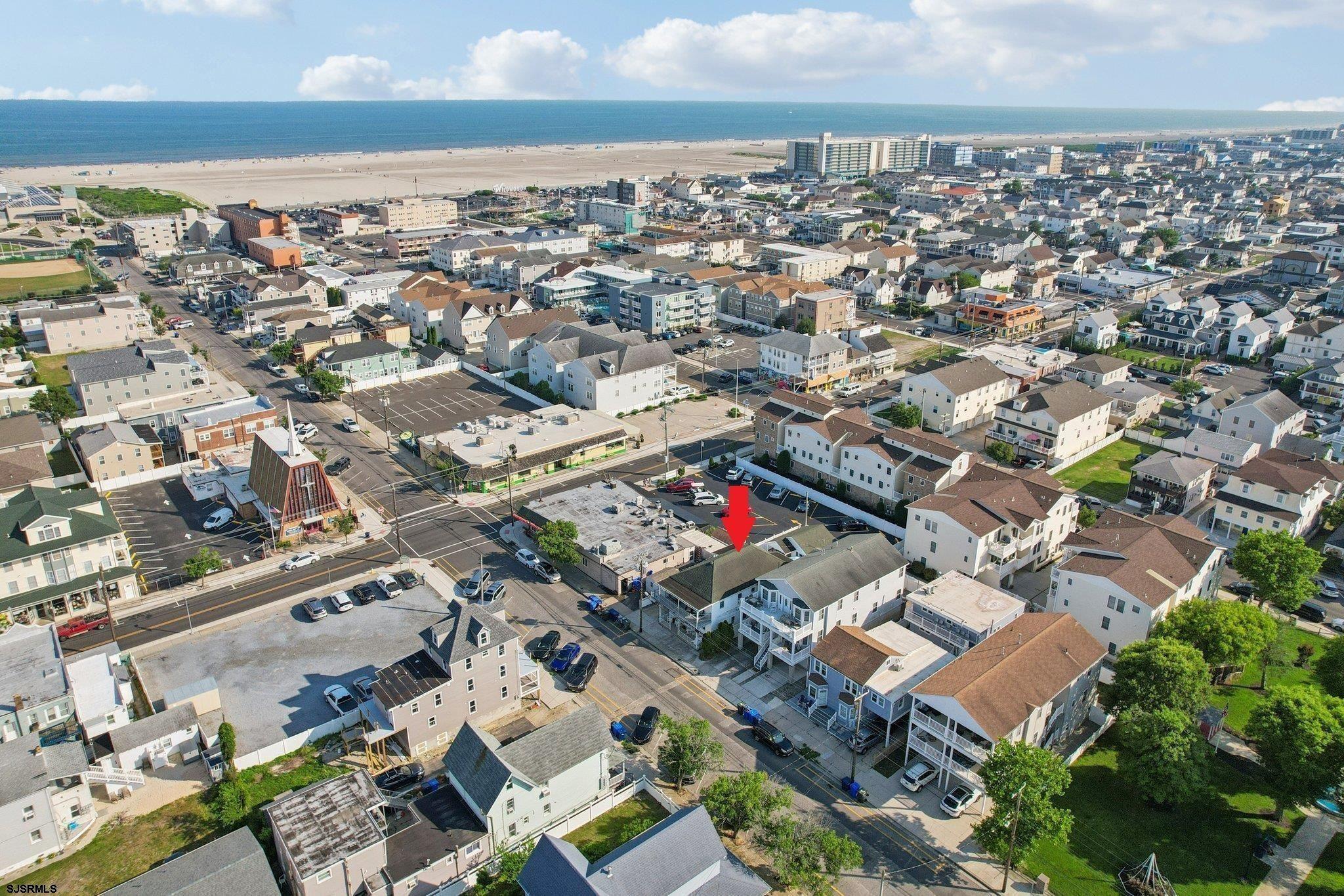 148 E Burk Avenue Wildwood NJ 08260-1647