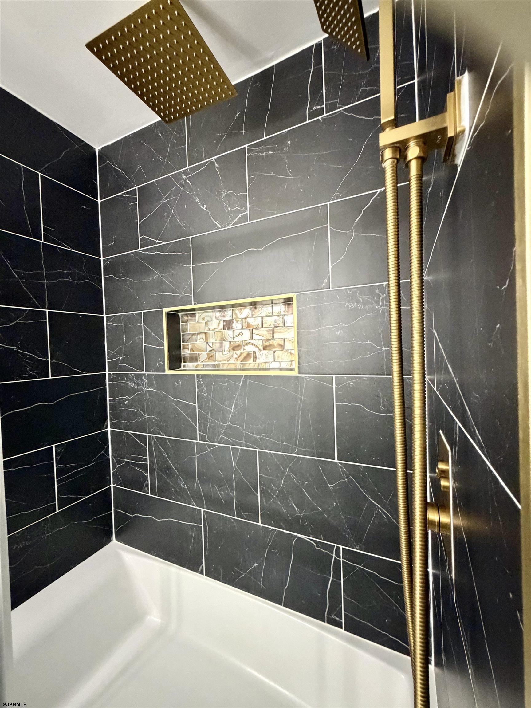 312 London Court Egg Harbor Township NJ 08234