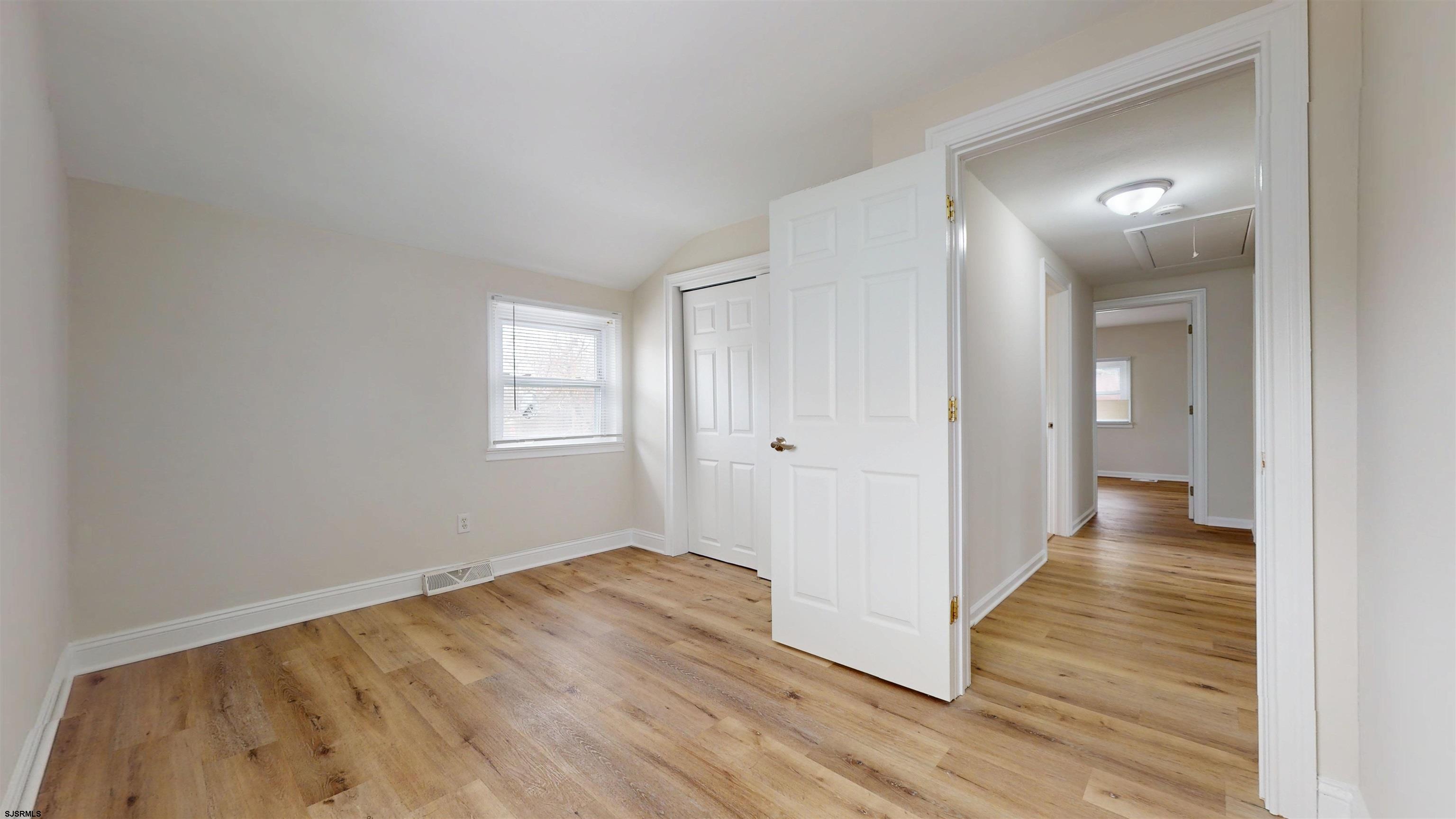 4 E Mill Road Northfield NJ 08225