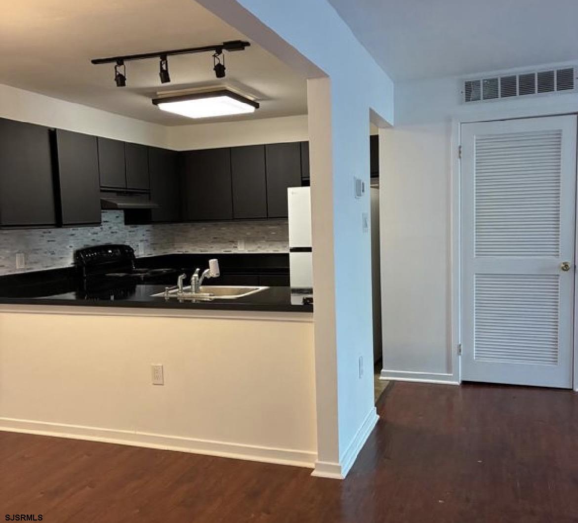 310 Heather Croft Egg Harbor Township NJ 08234